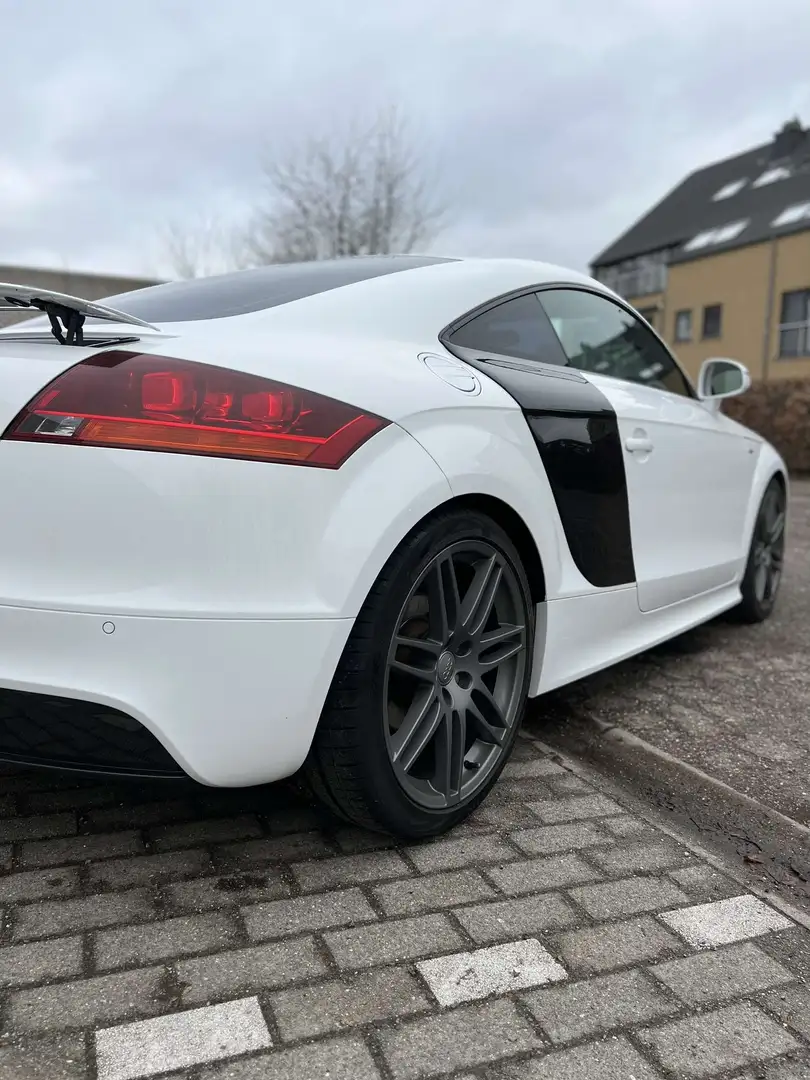 Audi TT Coupé 1.8 TFSI S line - 1