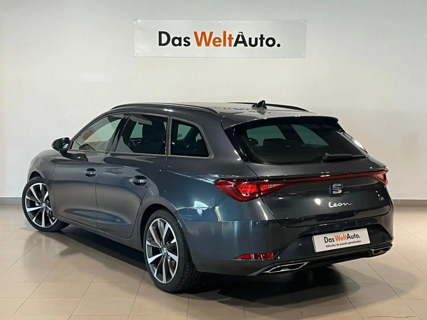 SEAT Leon ST 1.5 TSI S&S FR Special Edition 150 Grijs - 2
