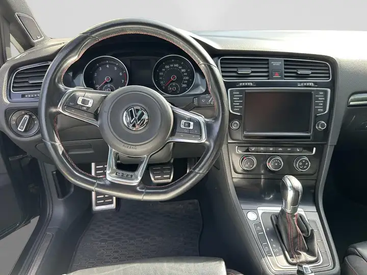 Volkswagen Golf GTI VII GTI 4Tür DSG Leder Panorama – Foto 13