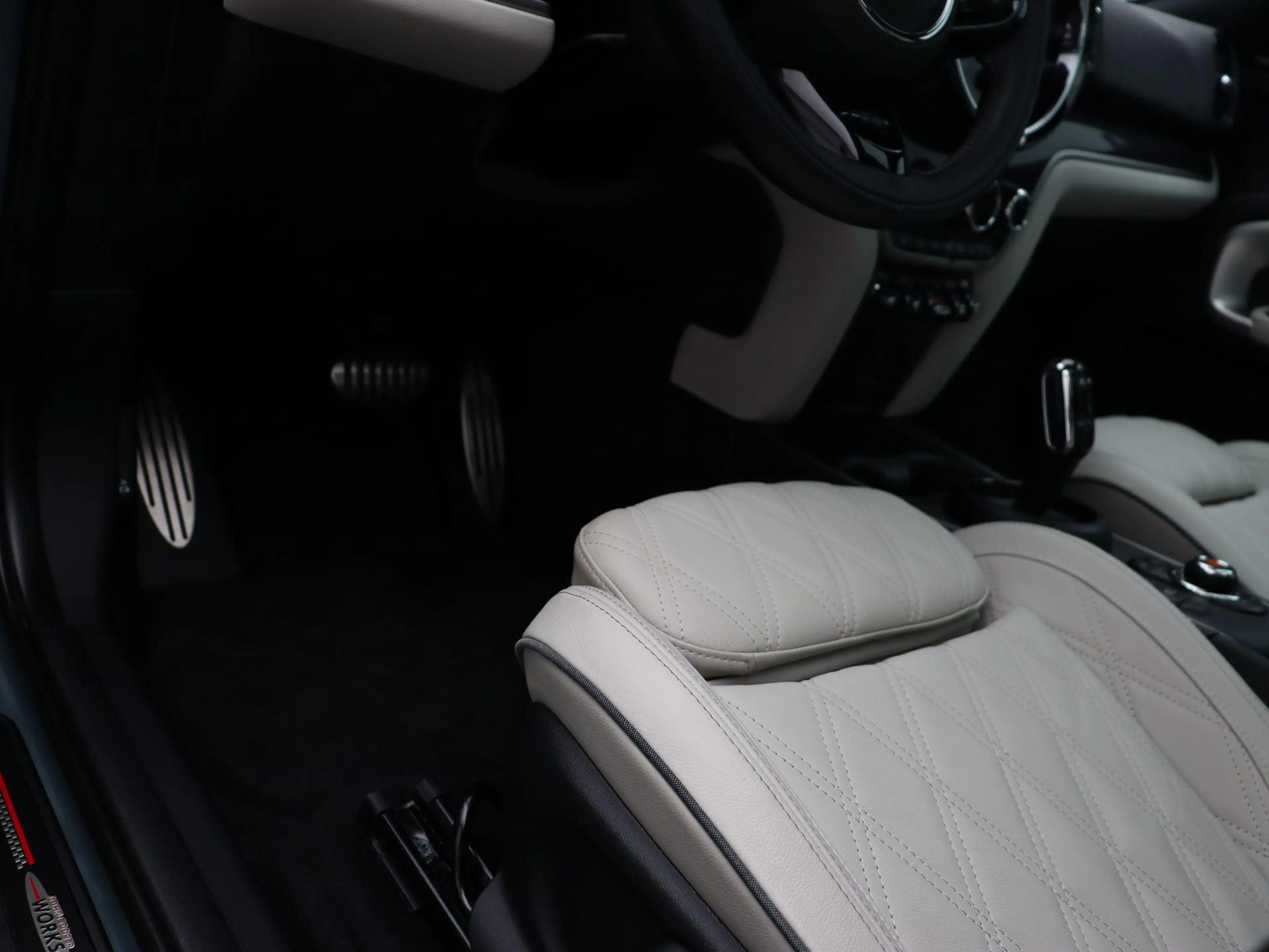 MINI Cooper S Countryman ALL4 John Cooper Works + Harman-Kardon + Glazen pa — photo 12