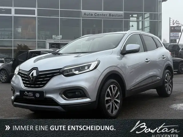 Renault Kadjar Intens TCe KAMERA/NAVI/TEMPO/KEYLESS/AHK