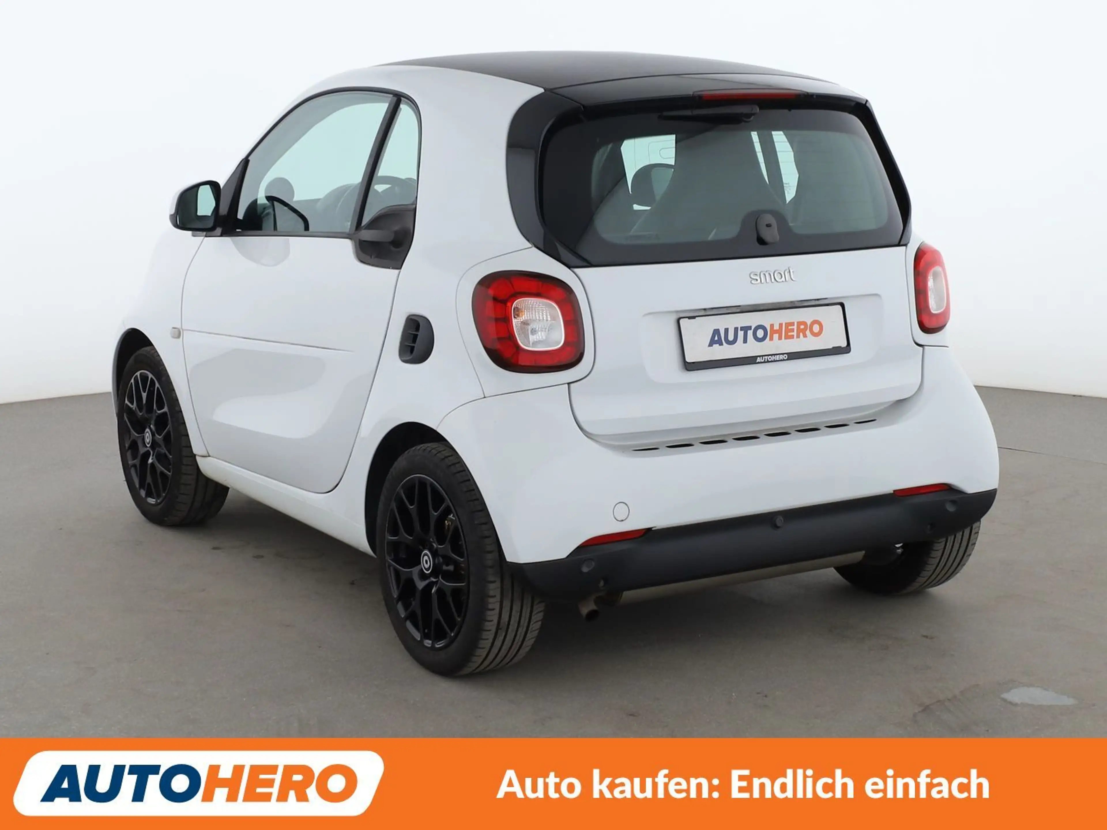 smart forTwo 0.9 Turbo Prime Aut.*NAVI*SPUR*PDC*SHZ*KLIMA* — photo 4