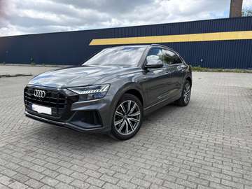 Audi Q8 50 TDI S line | Pano | B&O | Luchtvering | Trekhaak | 1e eigenaar | Full history