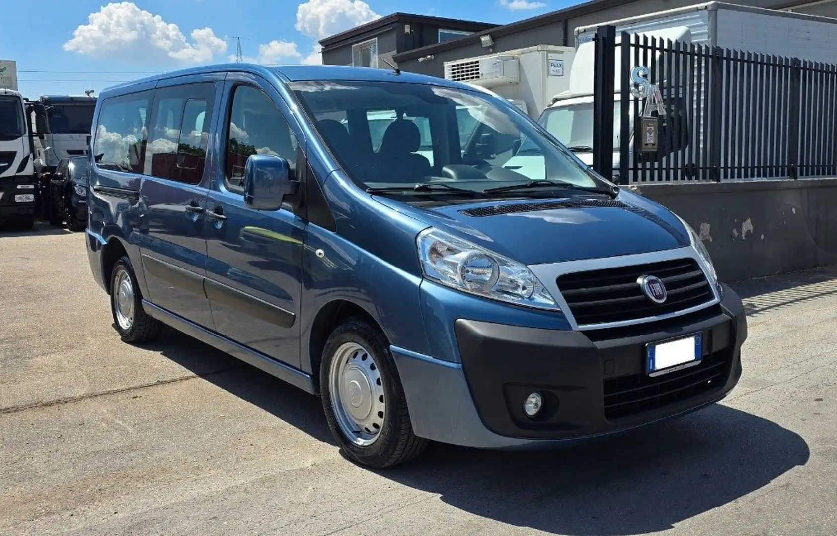 Fiat Scudo 2.0 MJT/130 9 POSTI PASSO LUNGO Azul - 2