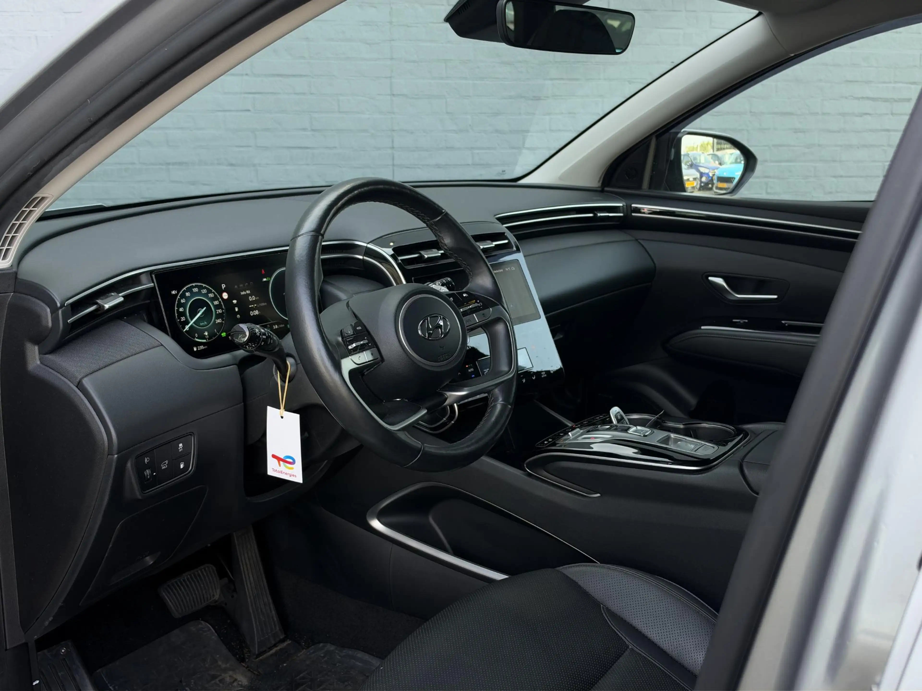 Hyundai TUCSON 1.6 T-GDI PHEV Comfort 4WD | 360 Camera | Navigati — photo 11