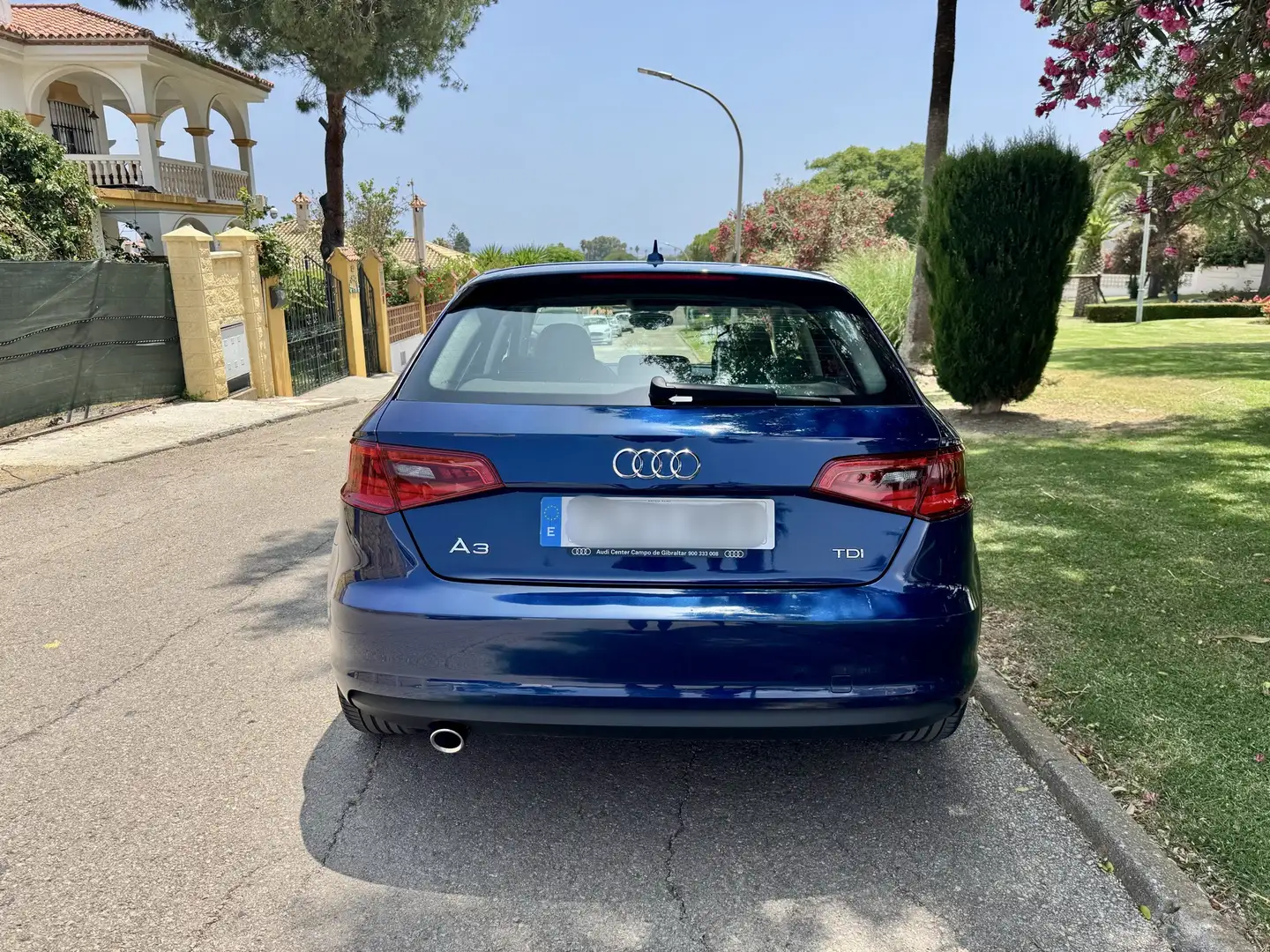 Audi A3 Sportback 1.6TDI Ambition 105 - 2
