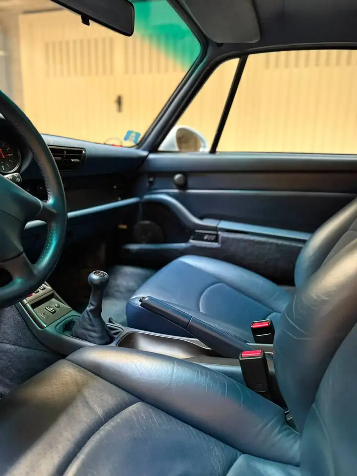 Porsche 993 911 Coupe 3.6 Carrera, foto 9