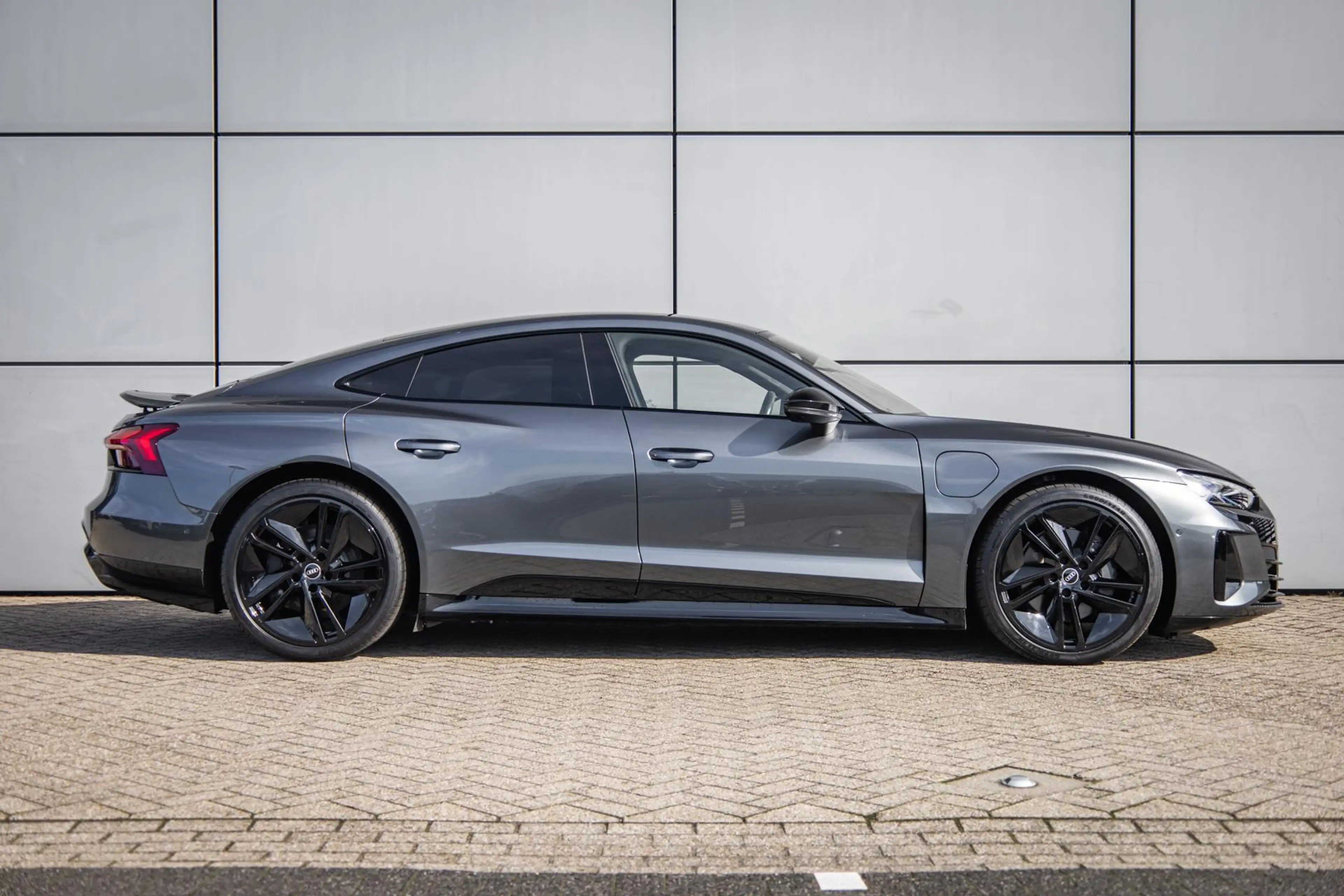 Audi e-tron GT 476pk edition ZERO Competition 93 kWh | Panoramada — photo 3