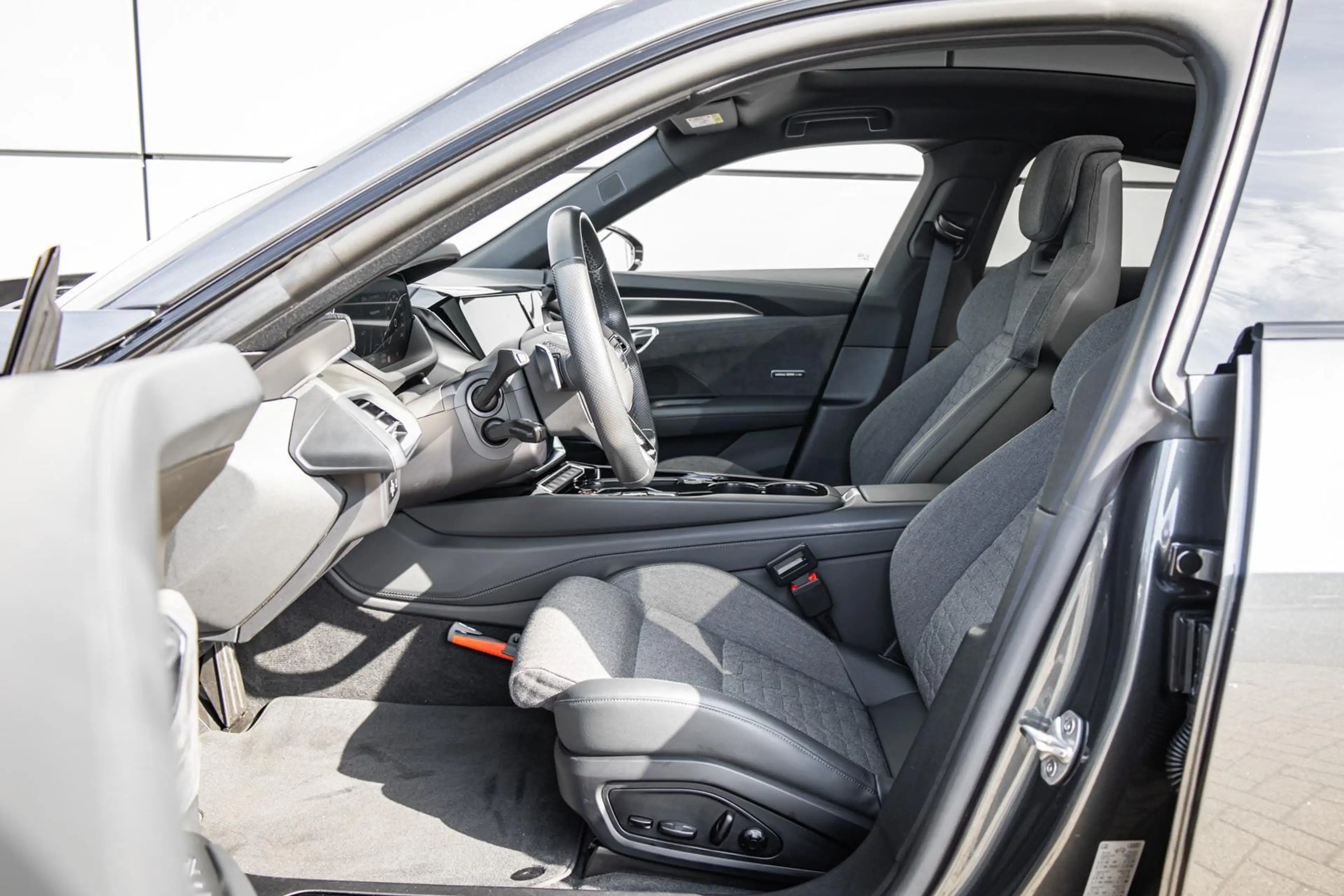 Audi e-tron GT 476pk edition ZERO Competition 93 kWh | Panoramada — photo 4