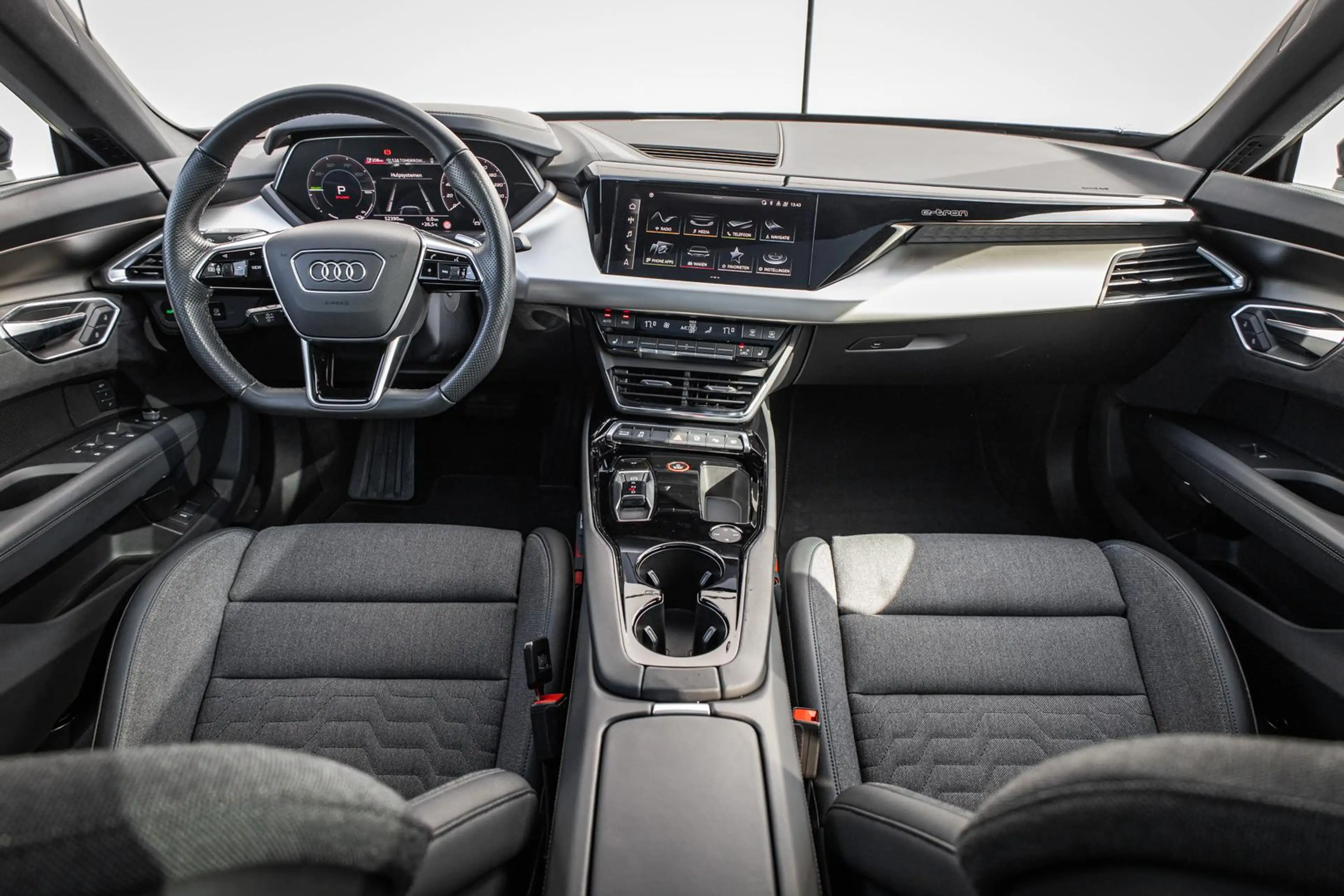Audi e-tron GT 476pk edition ZERO Competition 93 kWh | Panoramada — photo 5