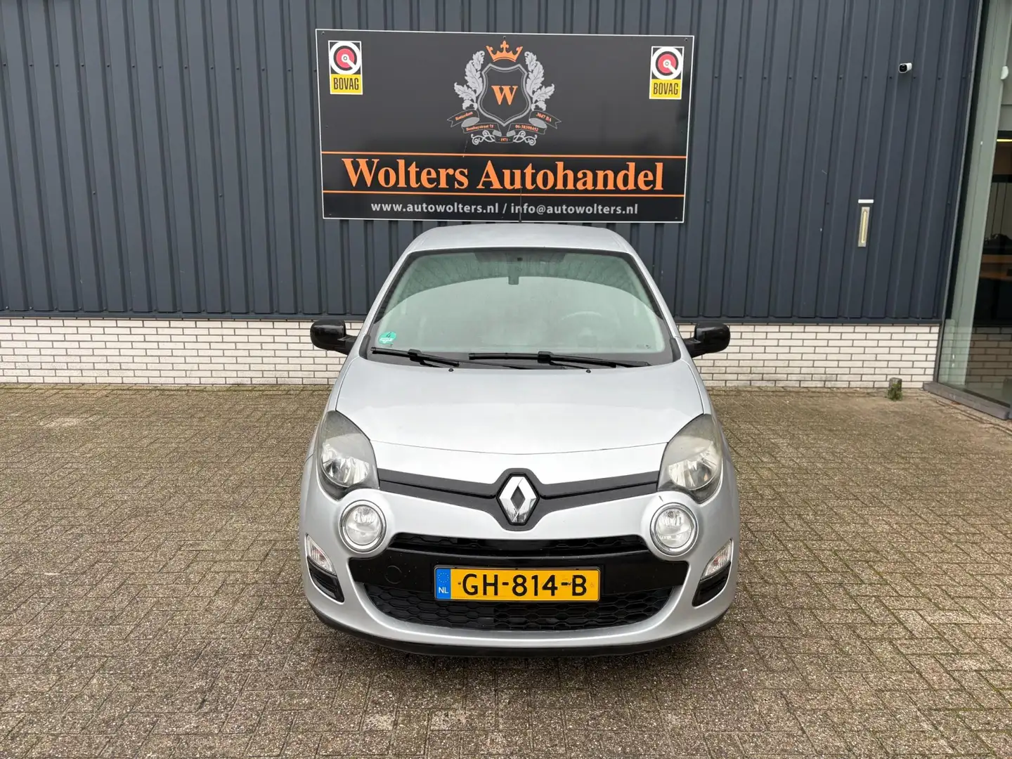 Renault Twingo 1.2 16V Dynamique Grau - 2