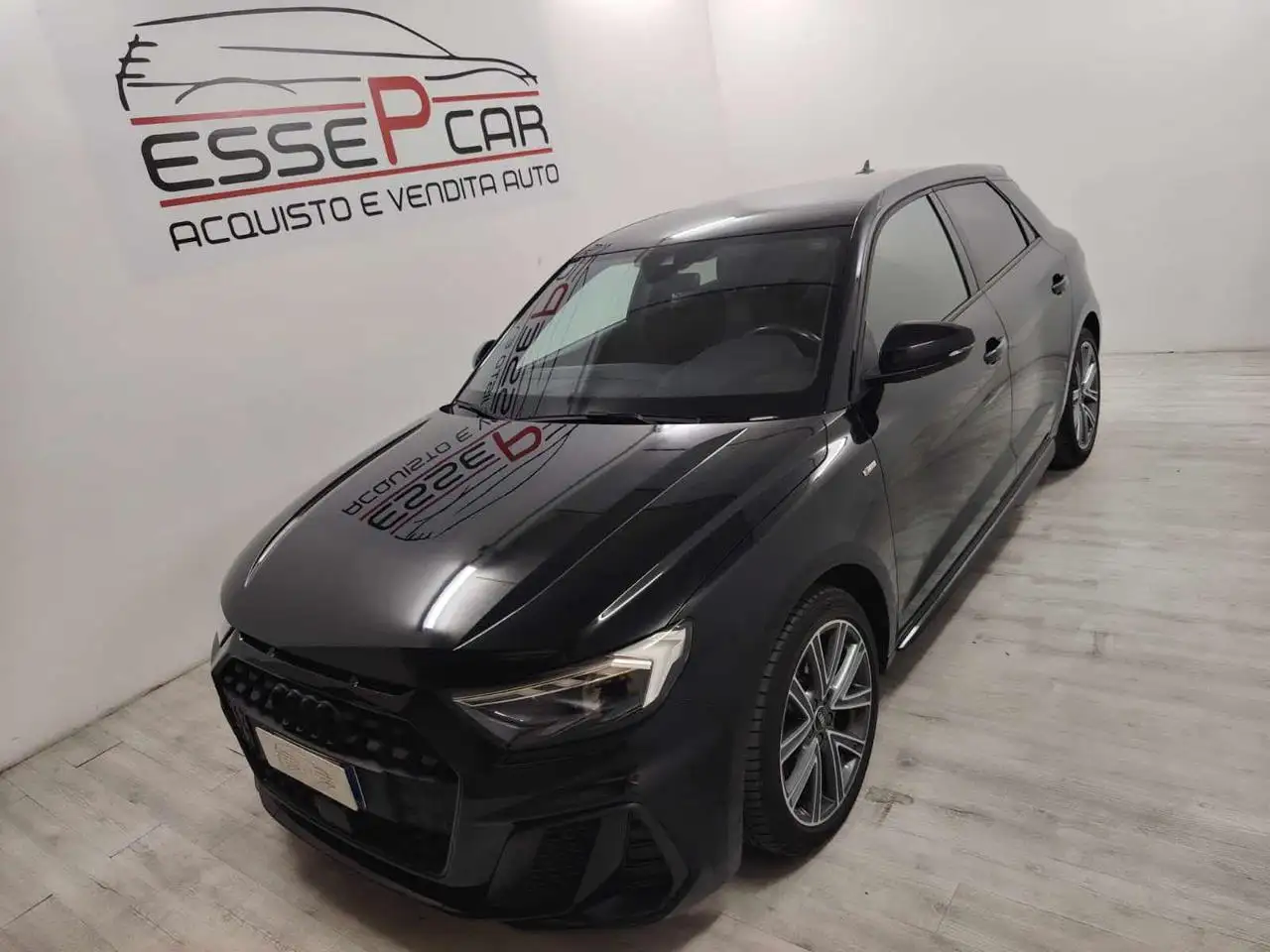 Audi A1 SPB 30 TFSI S tronic S line edition — photo 1 of 9
