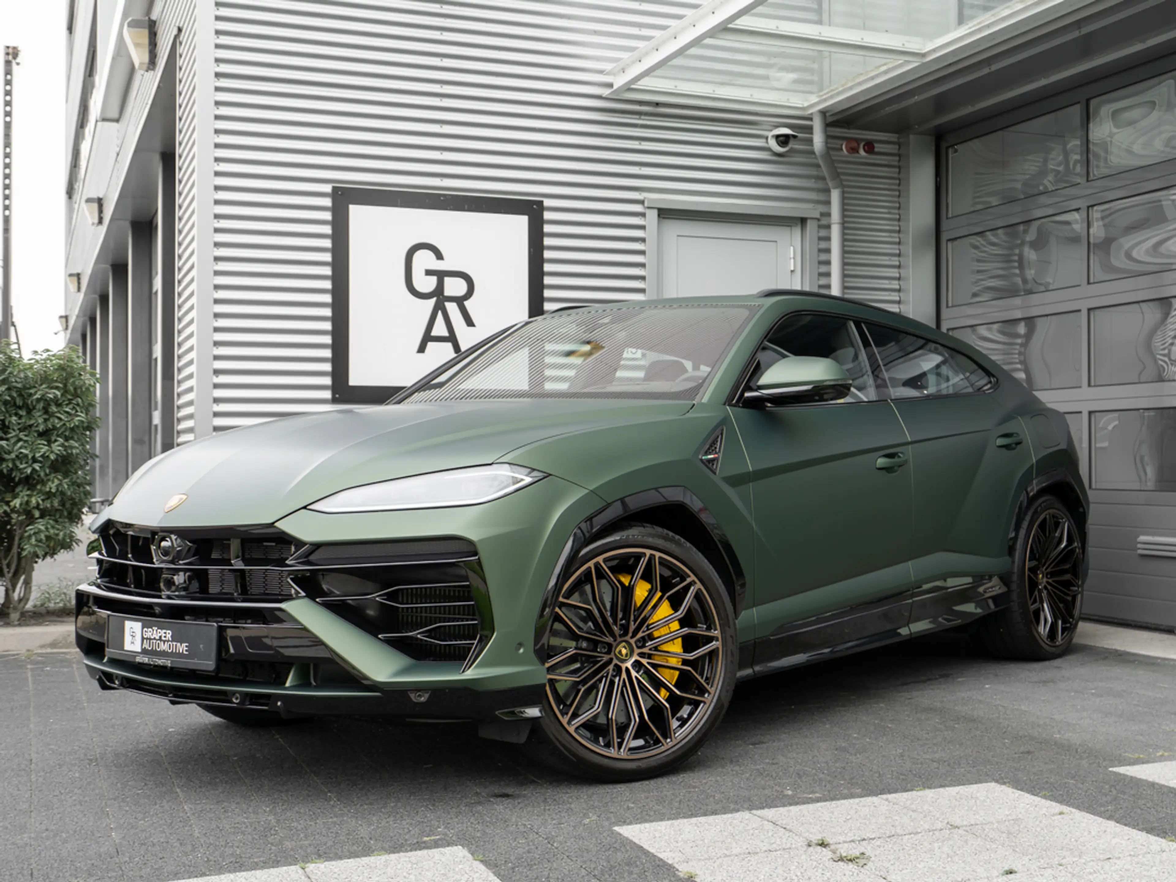 Lamborghini Urus 4.0 V8 Hybrid SE | CARBON | MATT | BTW | PANO | VO
