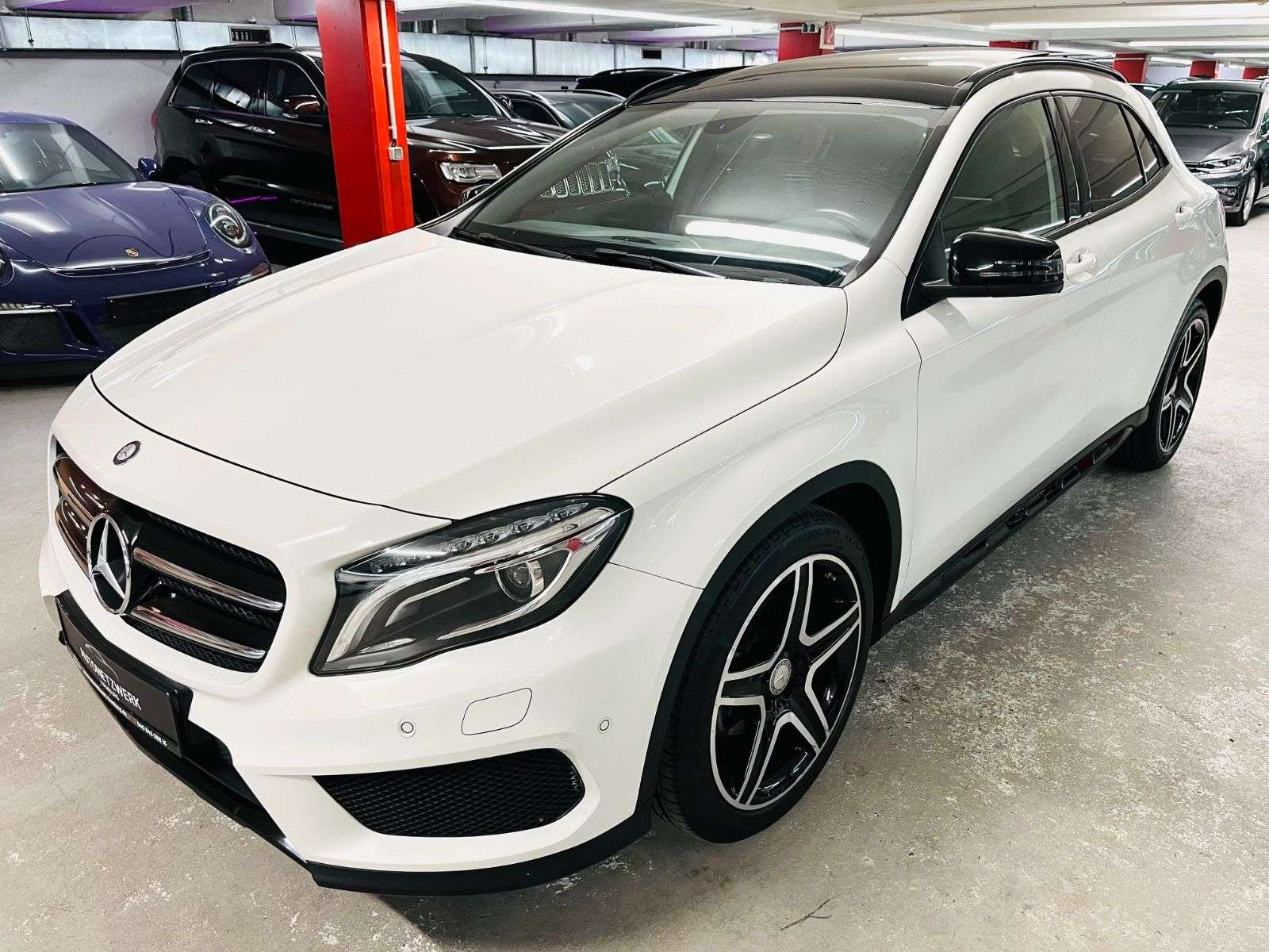 Mercedes-Benz GLA 200
