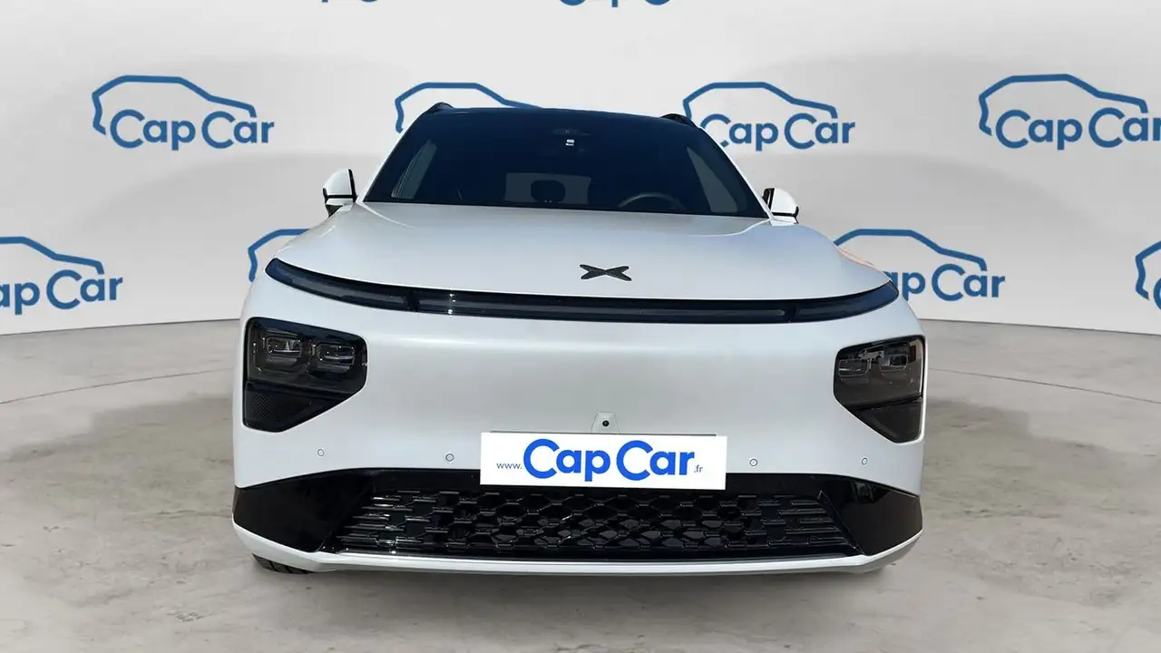 XPENG G9