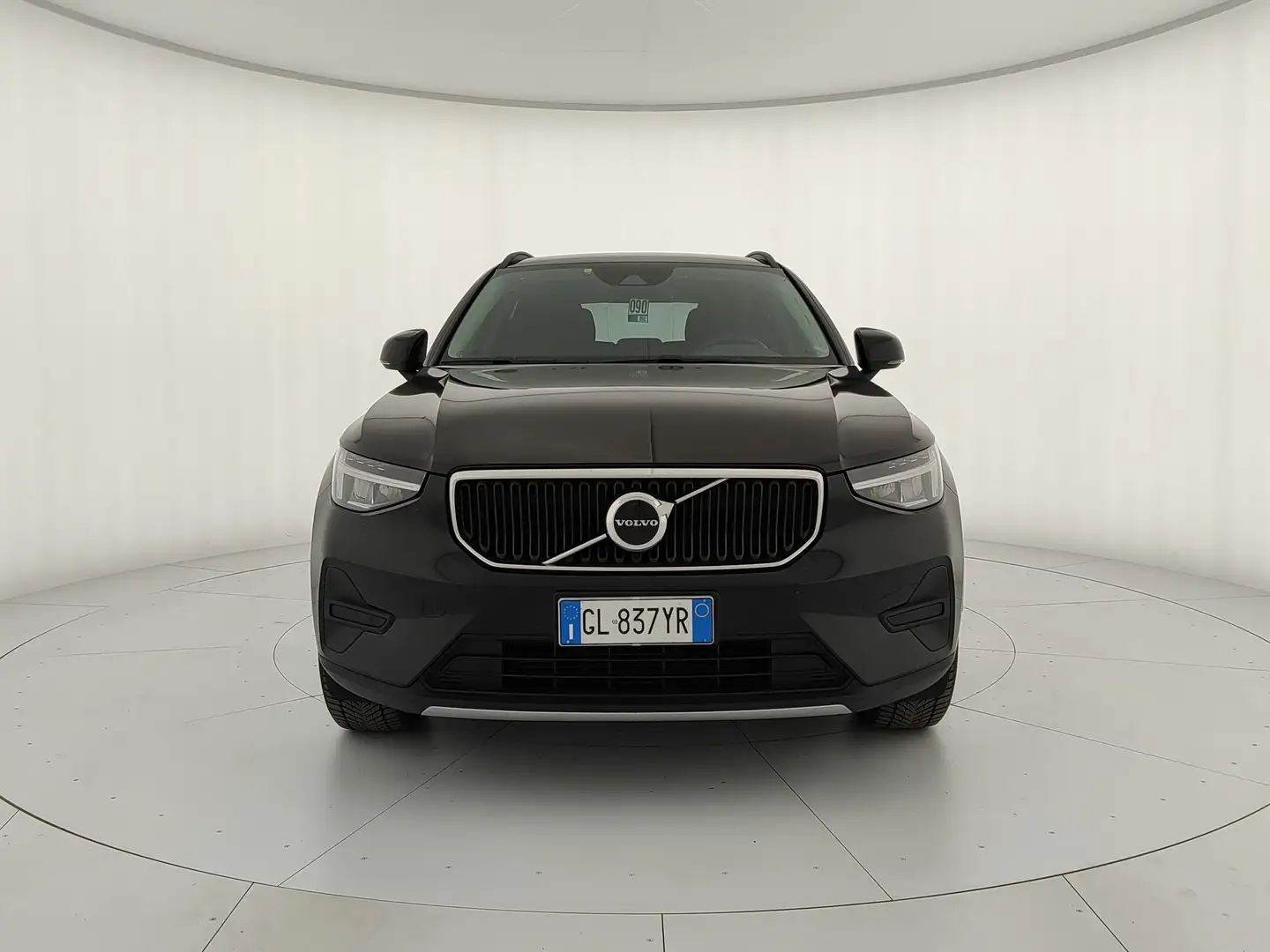 Volvo XC40 1.5 t2 Momentum Schwarz - 2