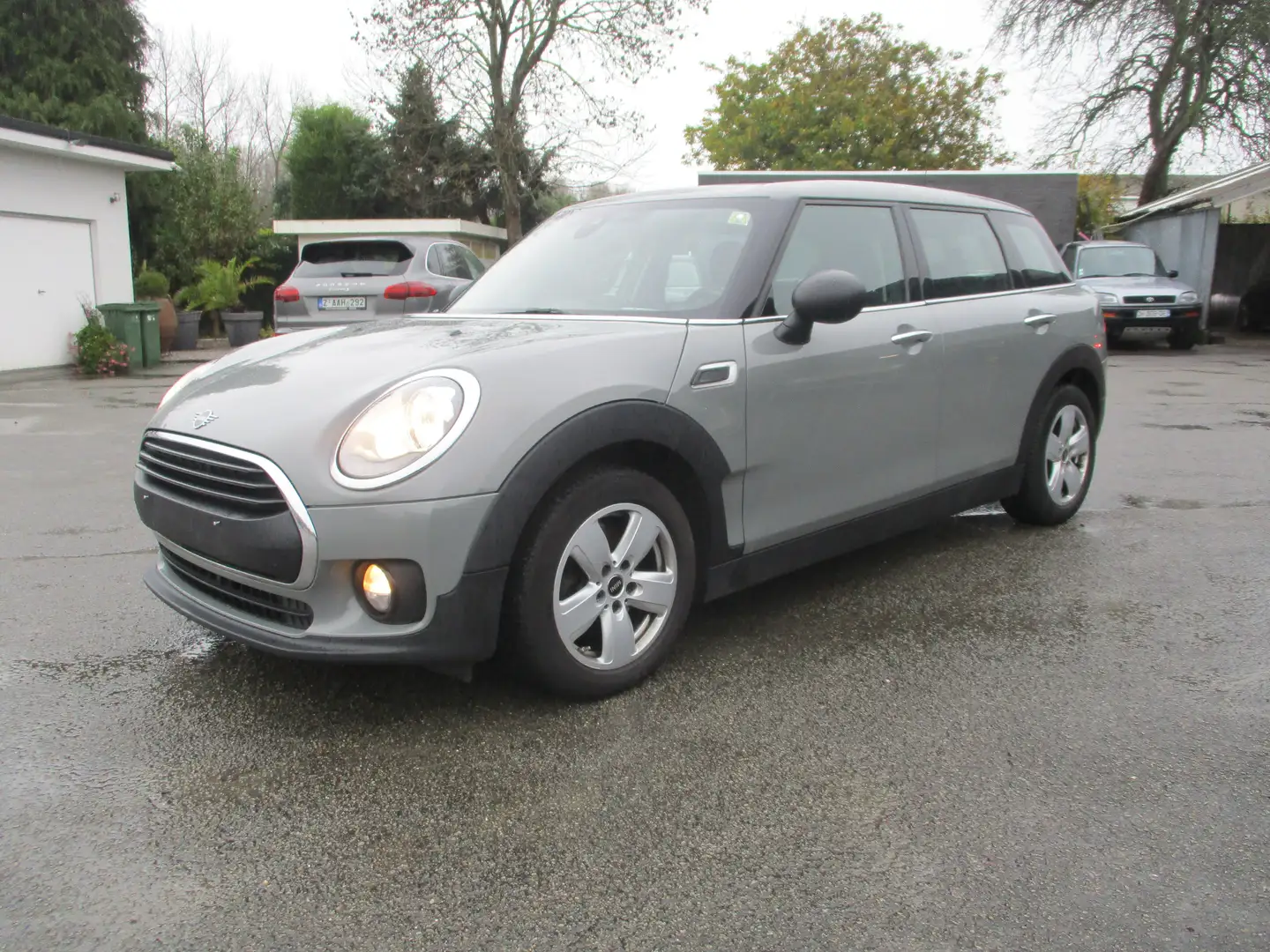 MINI One D Clubman 1.5 AdBlue/Euro6d-Temp Gris - 1