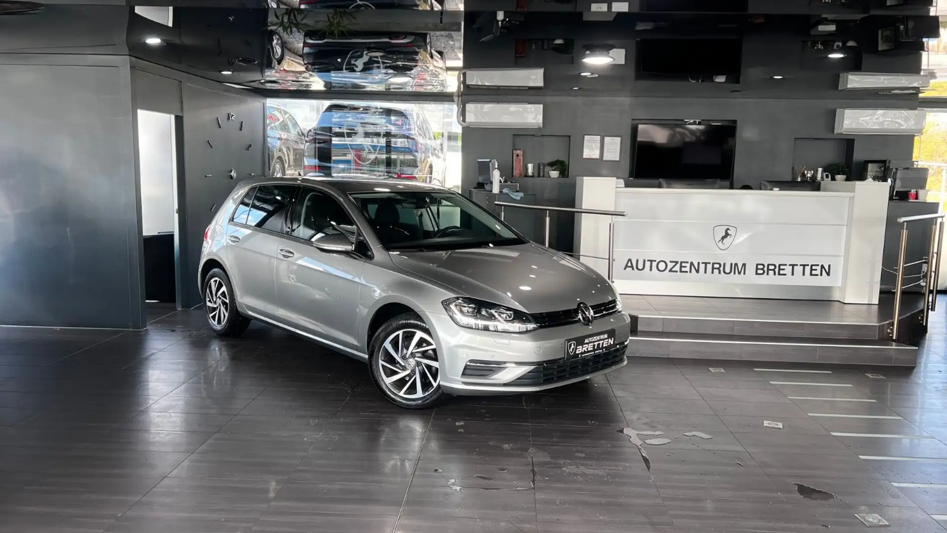 Volkswagen Golf VII 1.0 TSI  DSG*Lim.*Sound*PDC*SHZ* Argent - 2