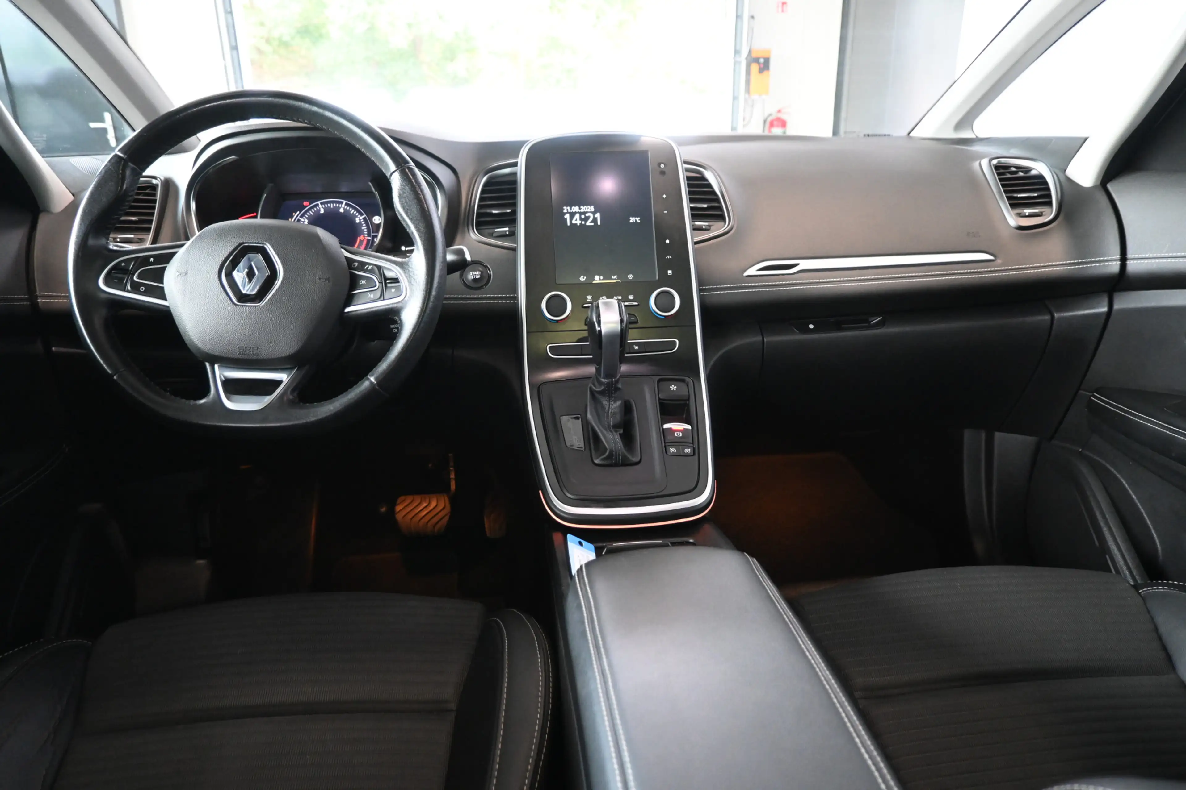 Renault Scenic 1.3 TCe Intens Automaat Nap Clima Cruise Trekhaak — photo 2
