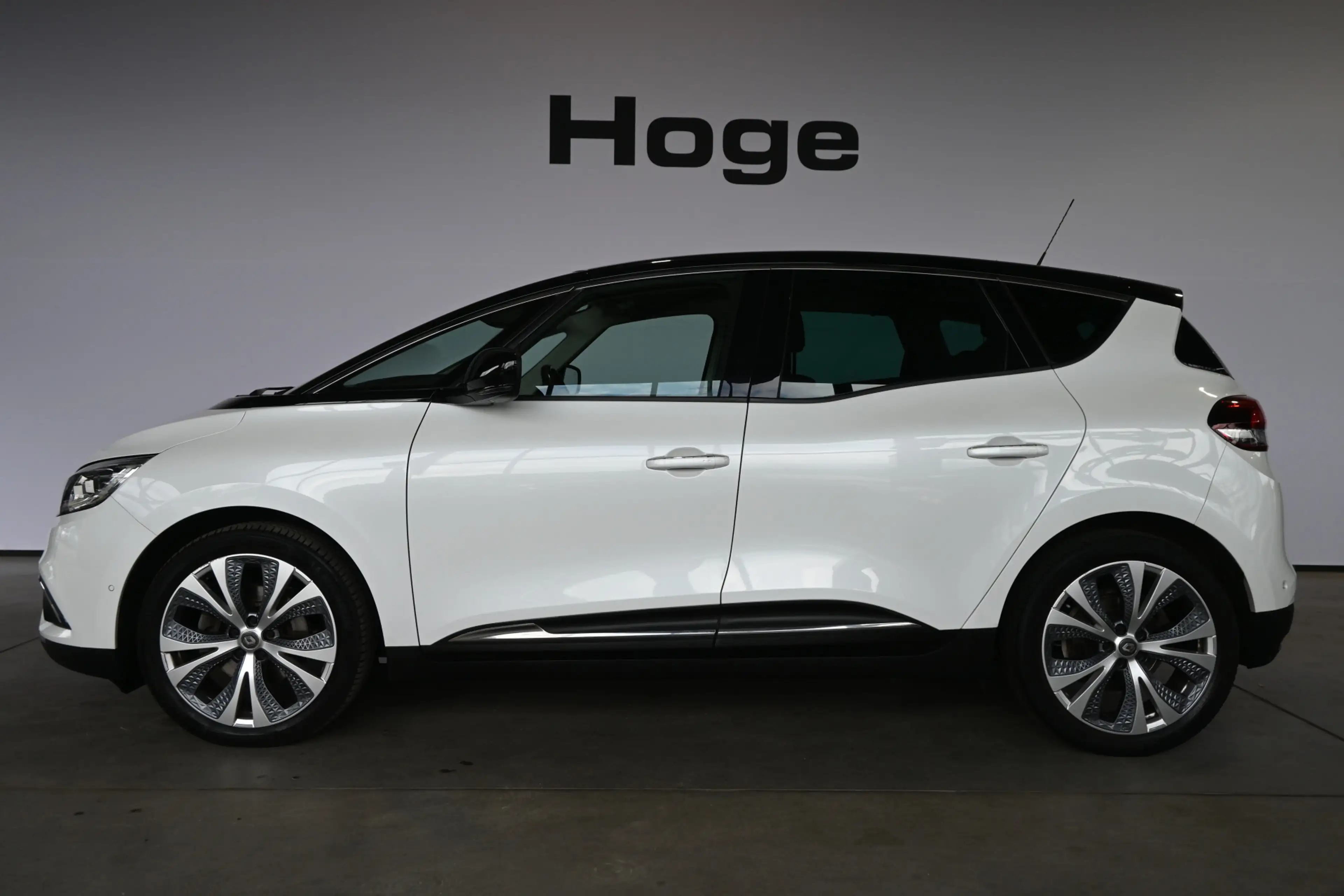 Renault Scenic 1.3 TCe Intens Automaat Nap Clima Cruise Trekhaak — photo 3