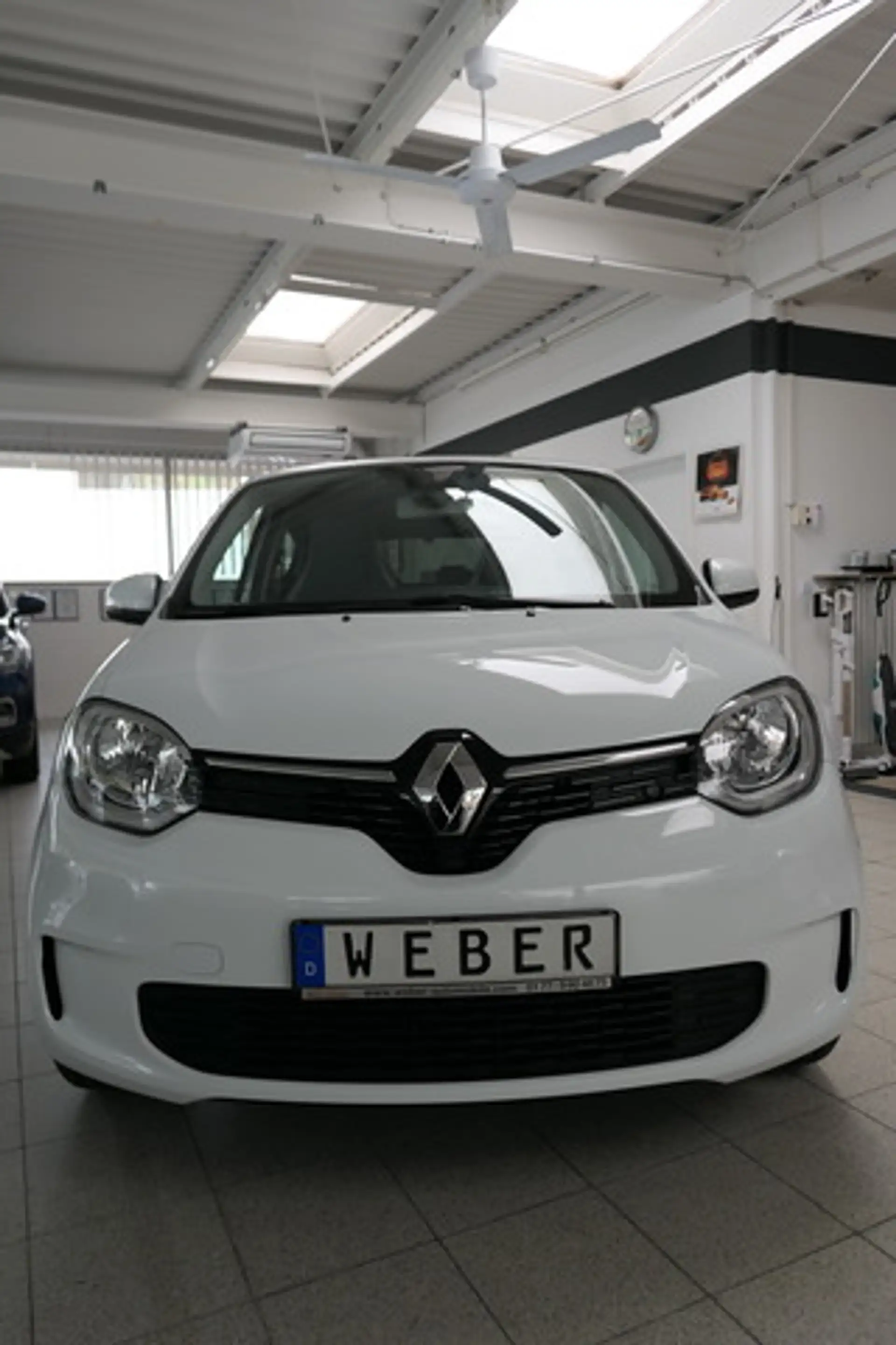 Renault Twingo Limited 25300 km! Klima! PDC! Tempomat — photo 3