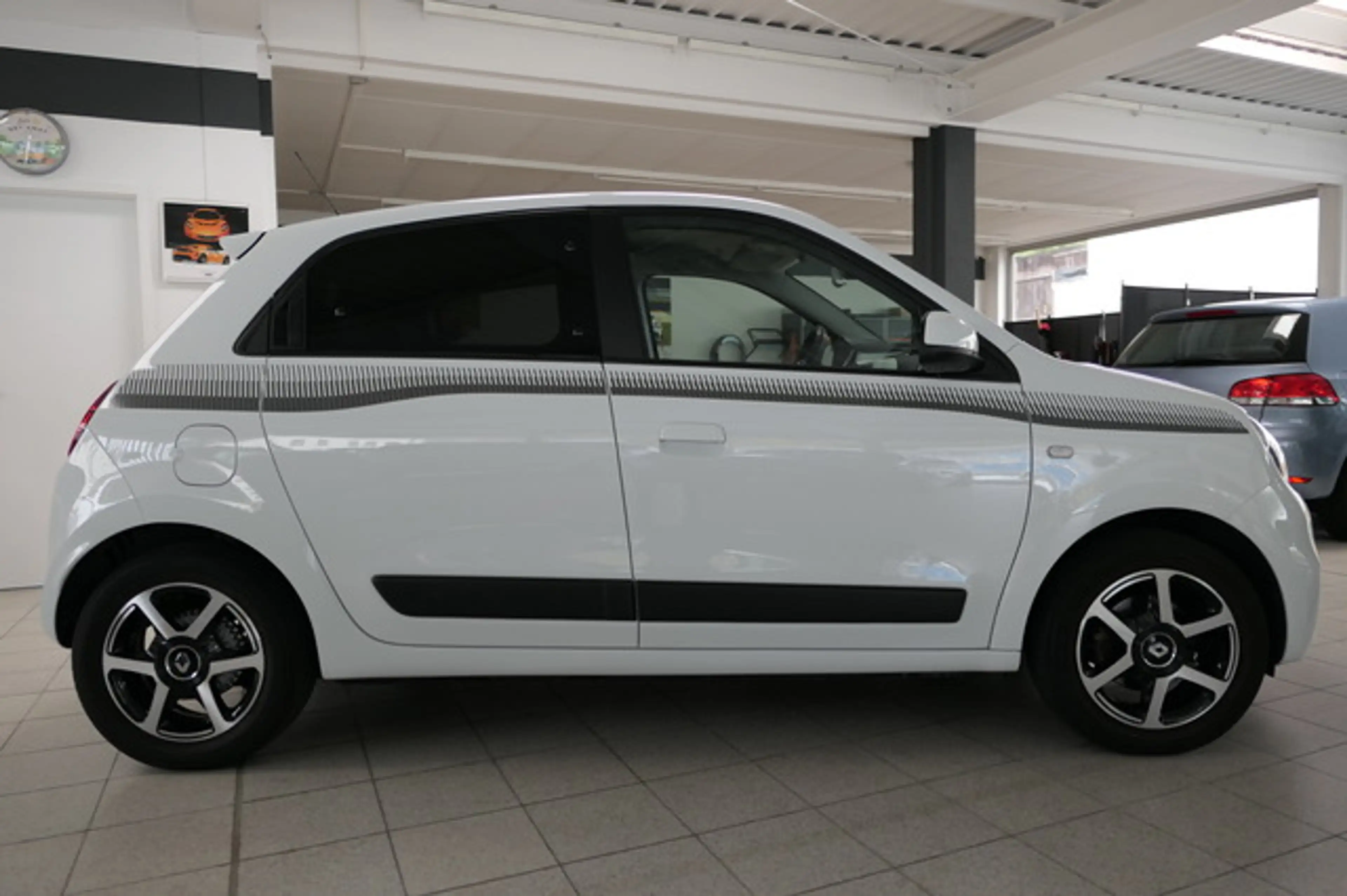 Renault Twingo Limited 25300 km! Klima! PDC! Tempomat — photo 5