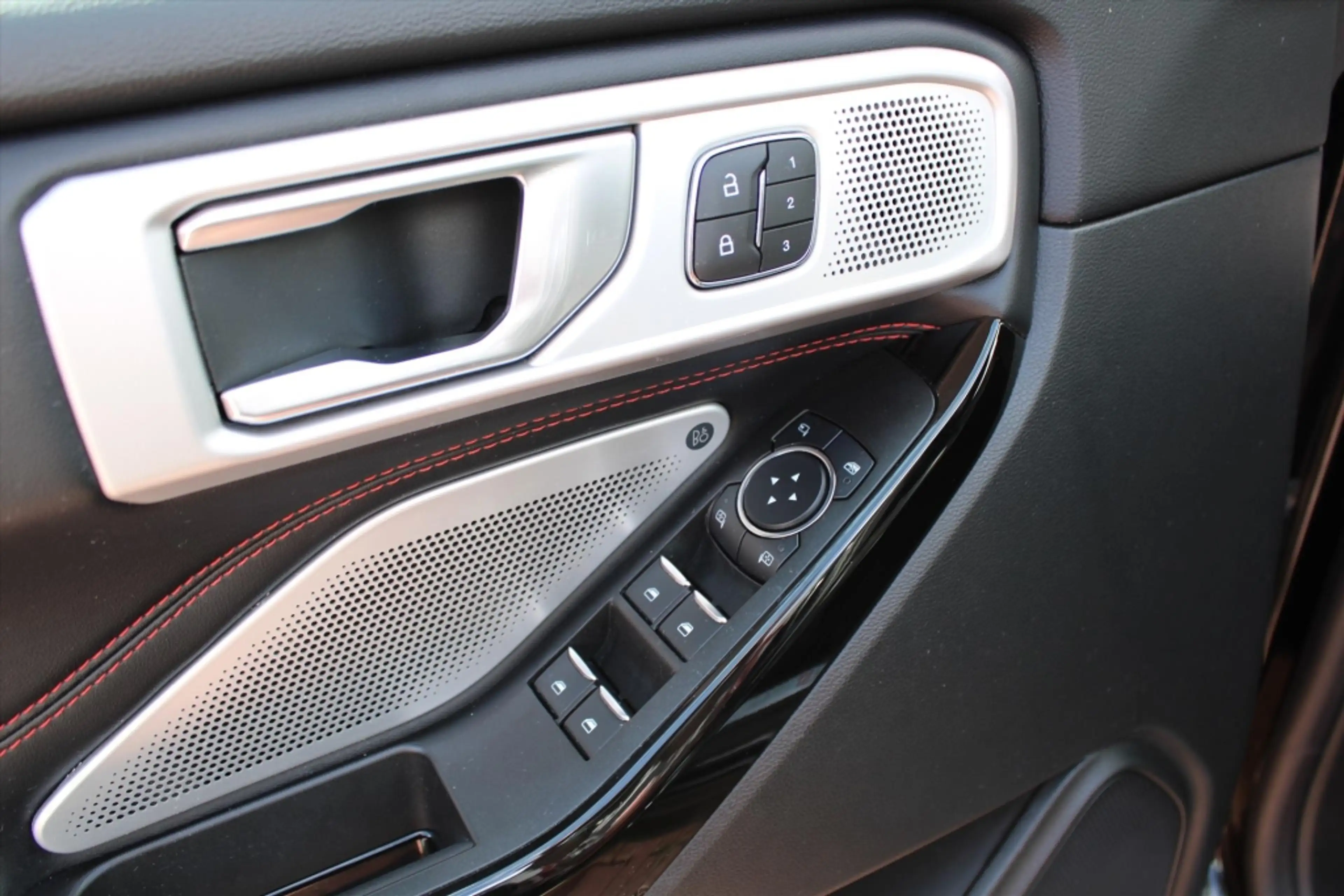 Ford Explorer 3.0 V6 EcoBoost PHEV 457pk Aut ST-Line, Trekhaak — photo 17