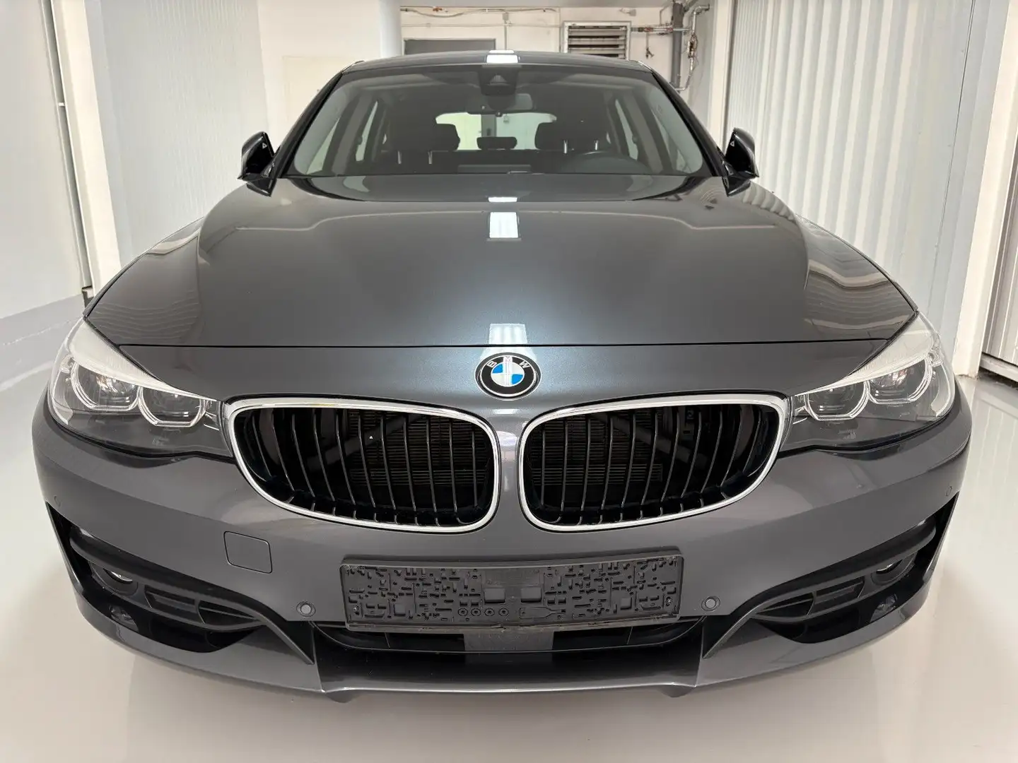 BMW 320 /LED/Navi Gris - 2