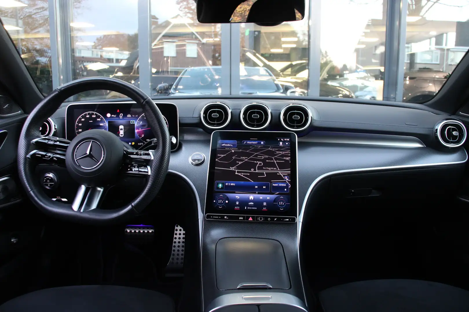 Mercedes-Benz C 200 AMG Line Night Pakket/Navi/Camera/Burmester/Sfeerv Gris - 2