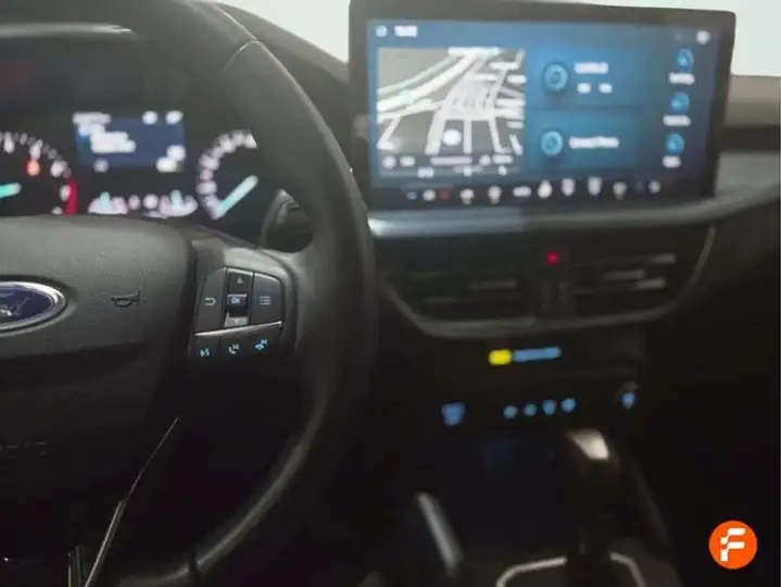 Ford Focus 2023, foto 20