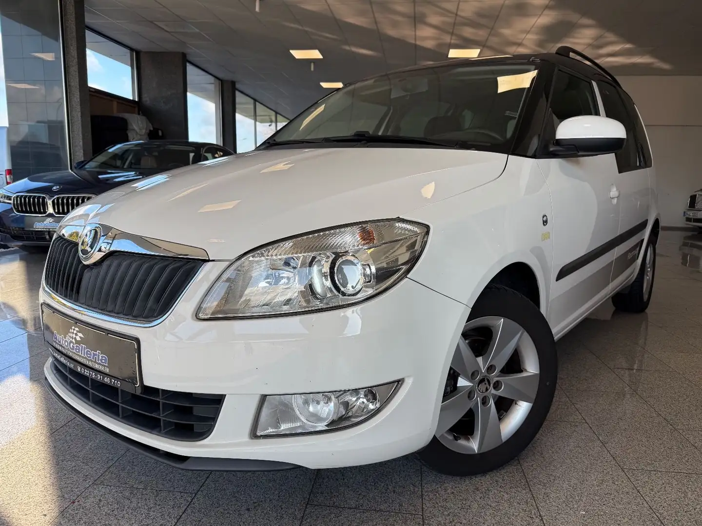 Skoda Roomster Fresh Klimaauto. Tempomat Pano. Radio Weiß - 1