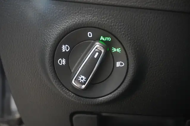 Skoda Superb view 14