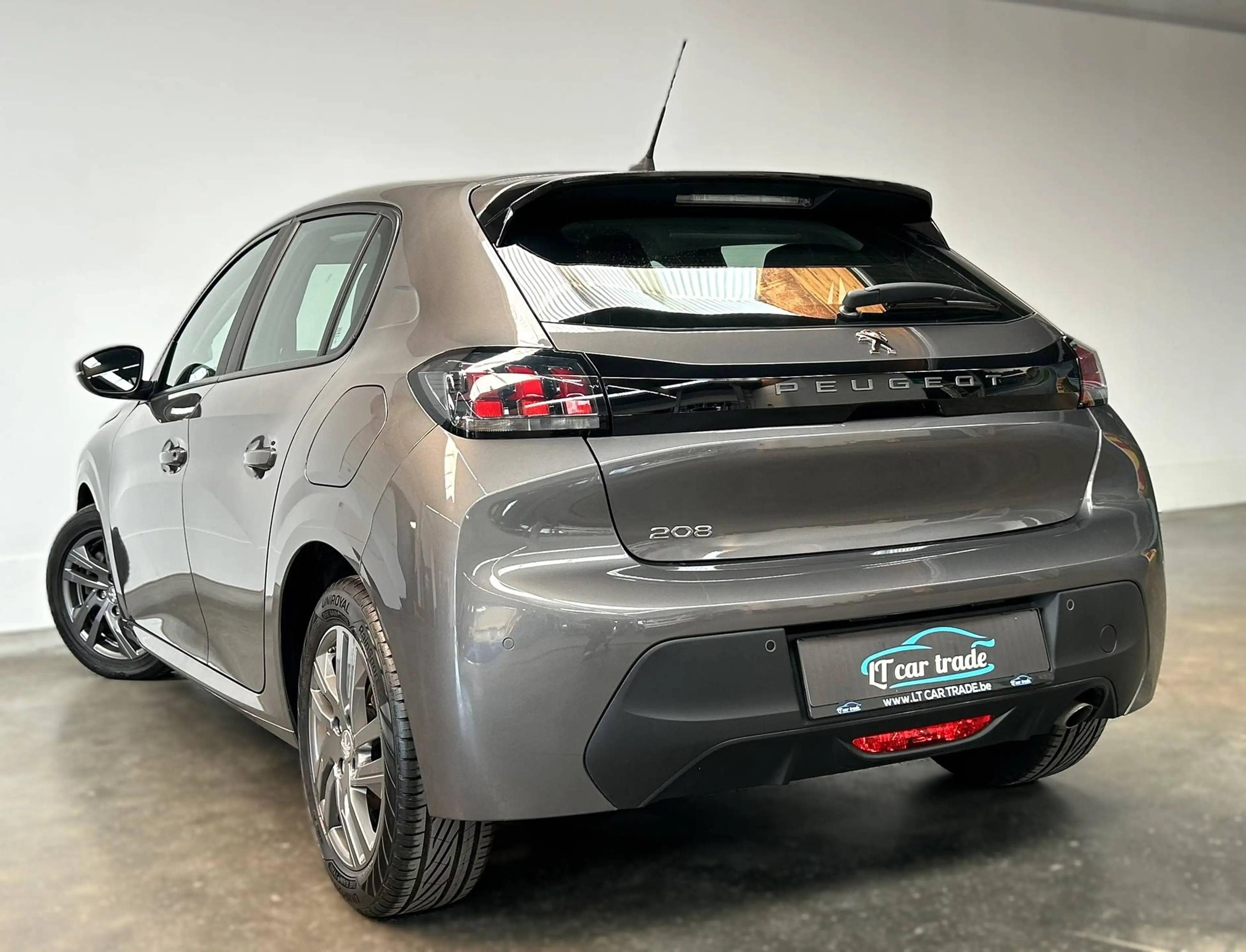Peugeot 208 1.2i PureTech Active Pack | Navigatie | Airco | PDC — photo 8