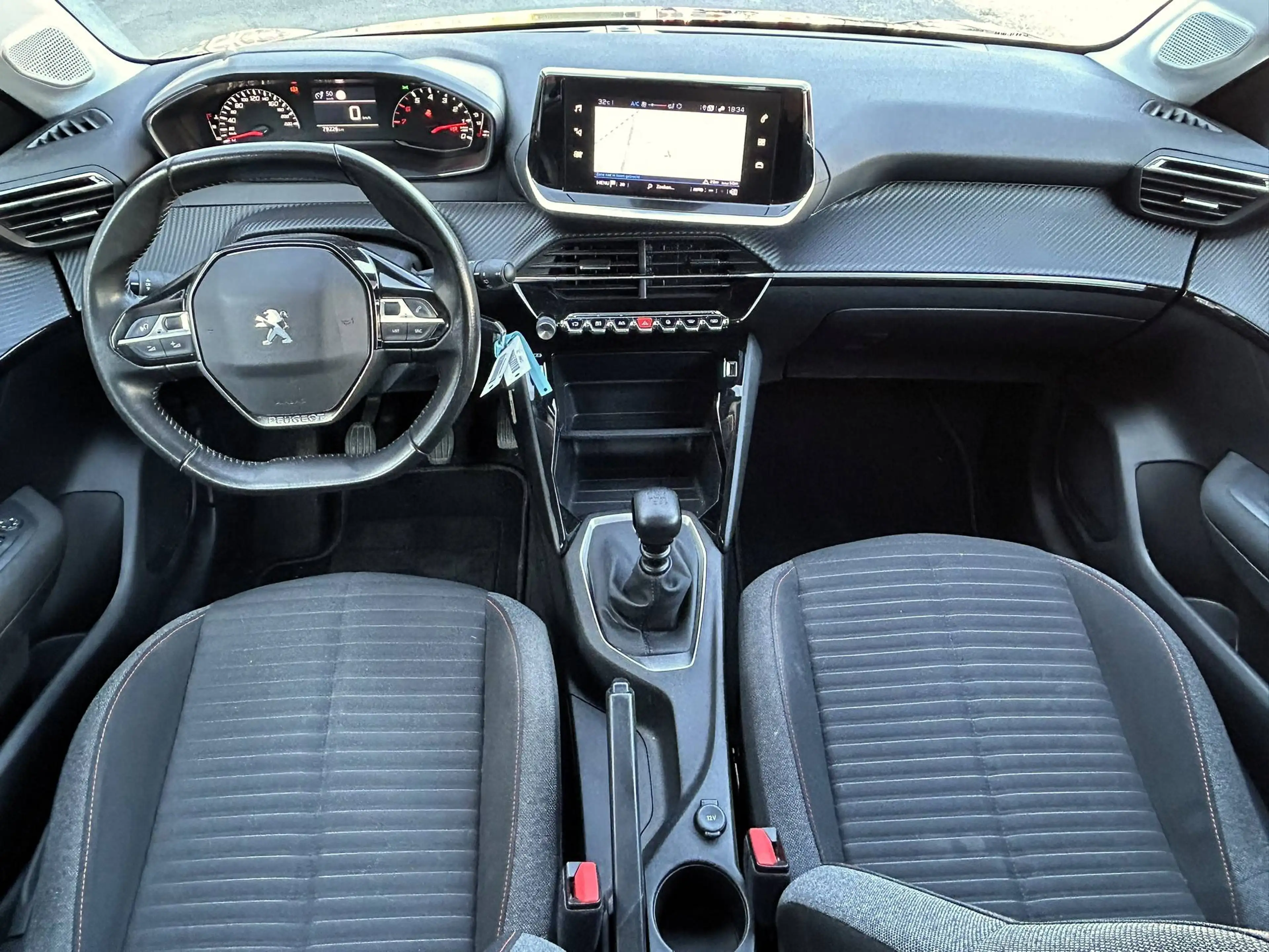 Peugeot 208 1.2i PureTech Active Pack | Navigatie | Airco | PDC — photo 9