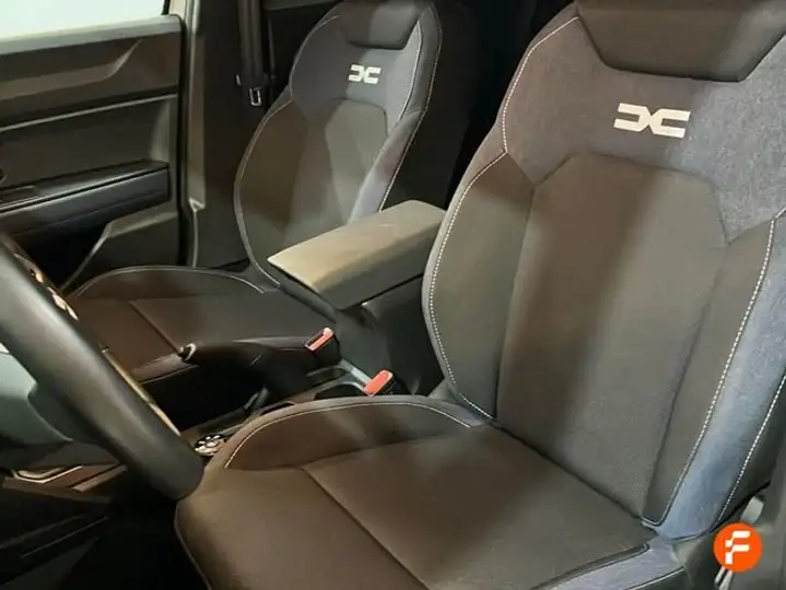 Dacia Duster 2024, foto 18