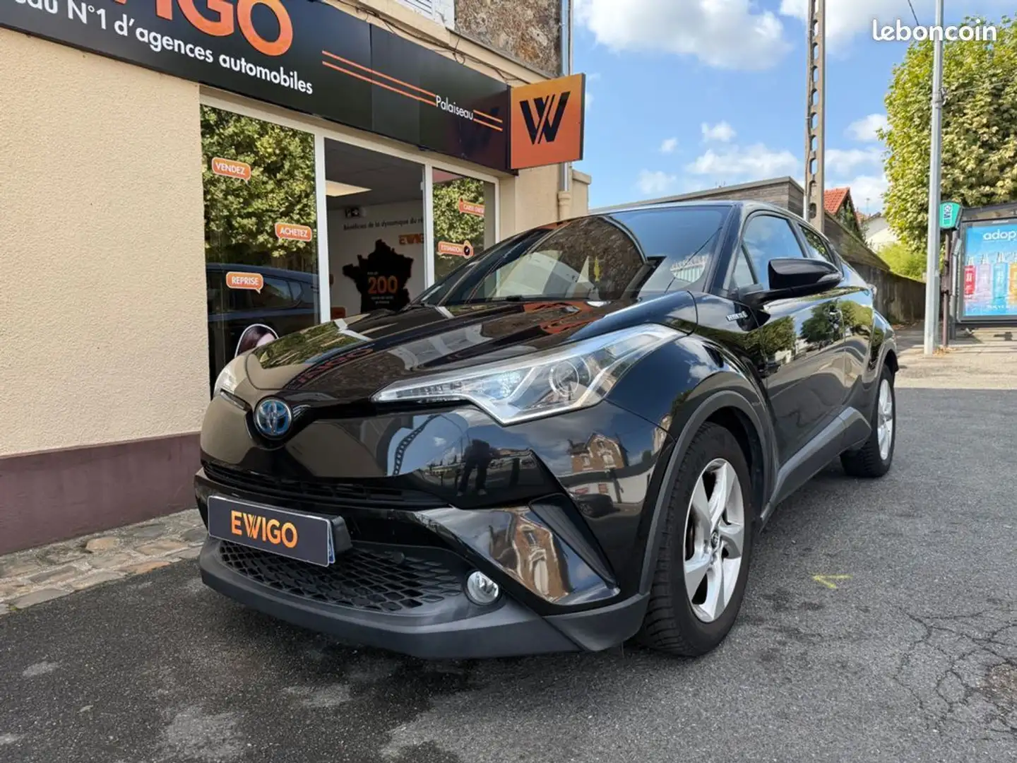 Toyota C-HR 1.8 122h 100 hybrid dynamic 4x2 e-cvt bva camera de recul Noir - 1
