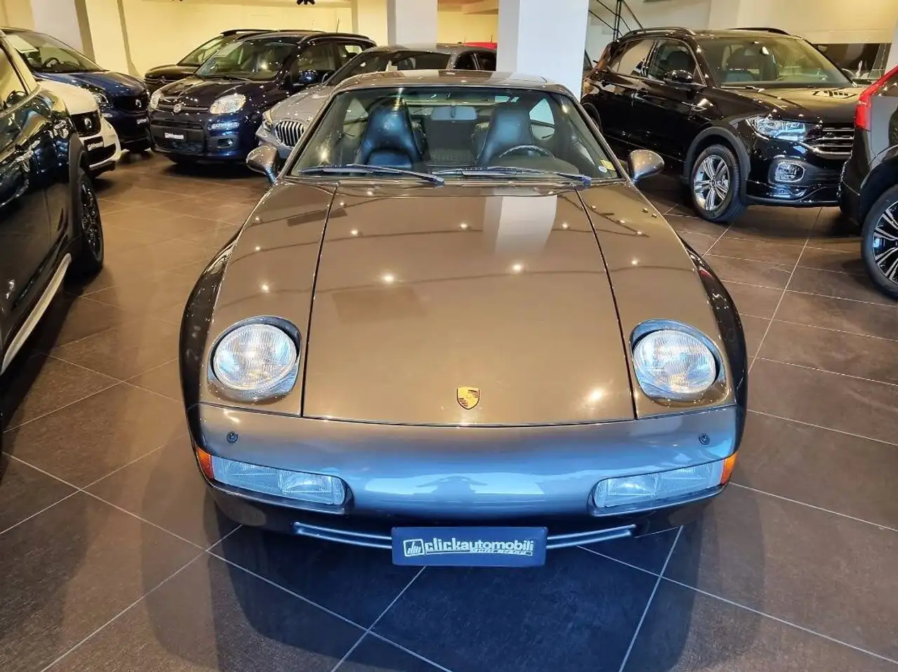 Porsche 928 5.0 GT, foto 2