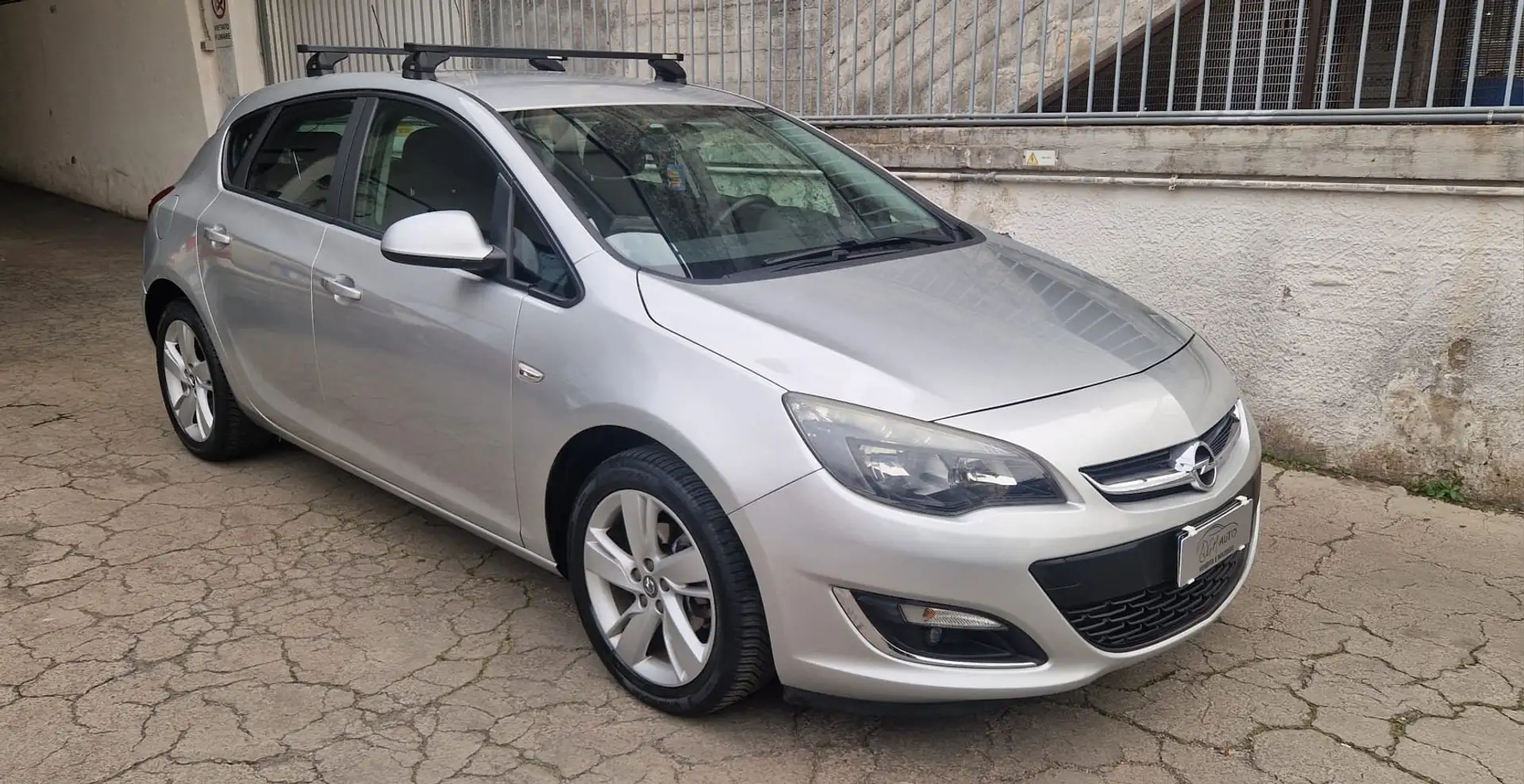 Opel Astra Astra 5p 1.4 Elective 100cv Grigio - 2