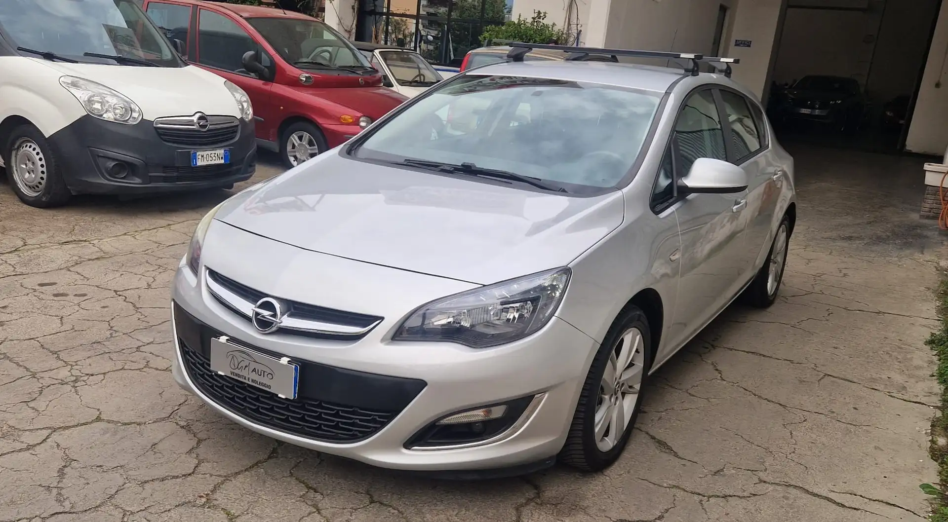 Opel Astra Astra 5p 1.4 Elective 100cv Grigio - 1