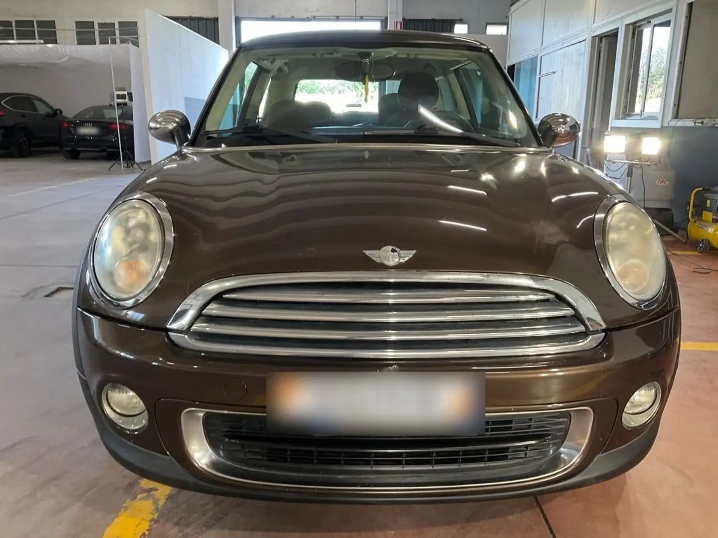 MINI One 1.6 Benzina 98cv Marrón - 2