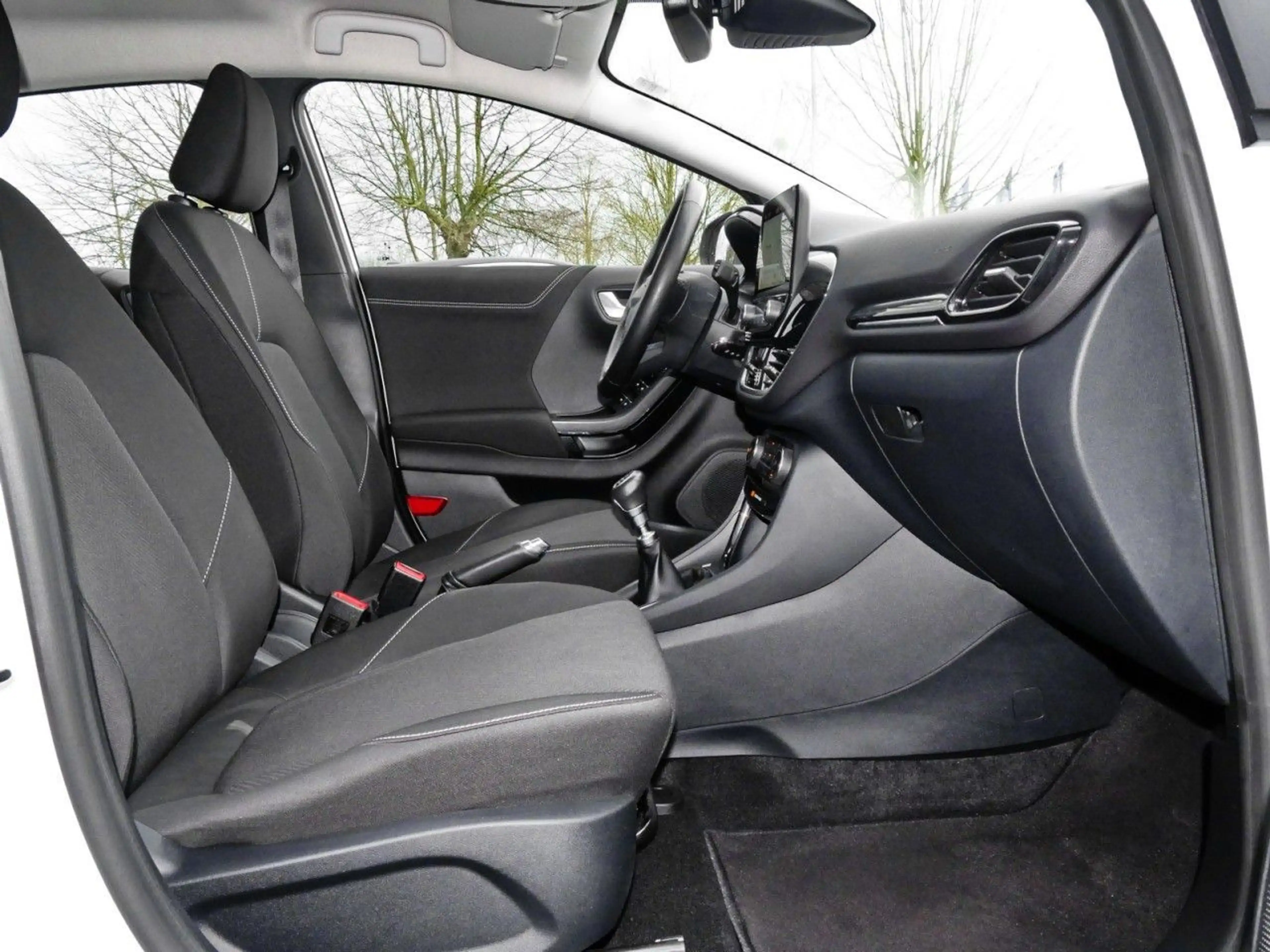 Ford Puma Cool+Connect 1.0 EB Klimaautom+Sitzheizung — photo 5