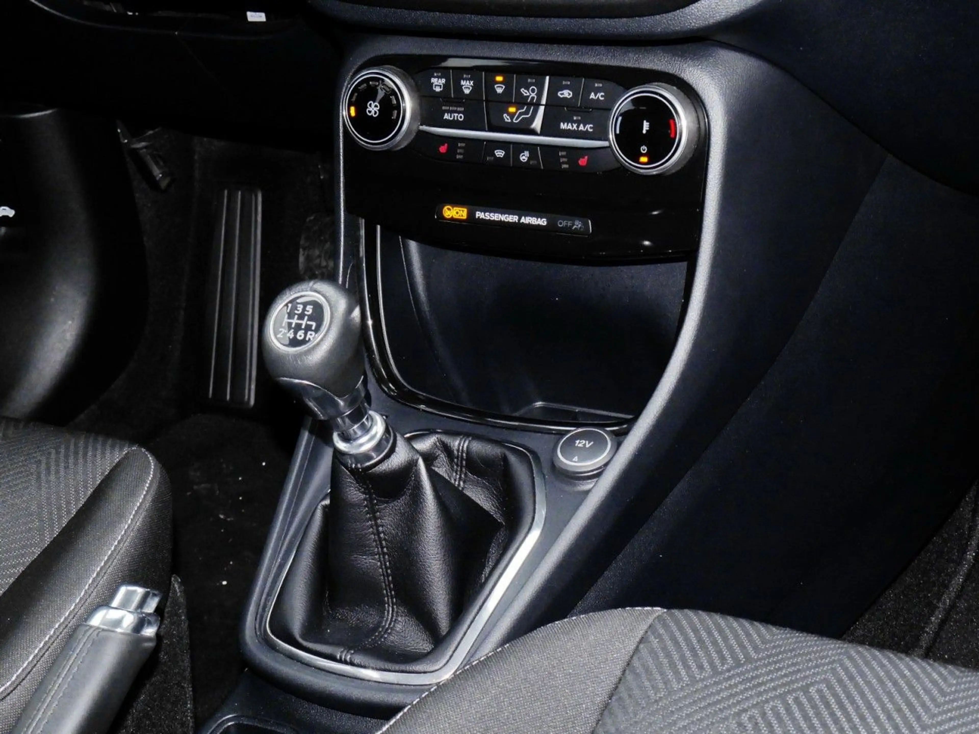 Ford Puma Cool+Connect 1.0 EB Klimaautom+Sitzheizung — photo 8
