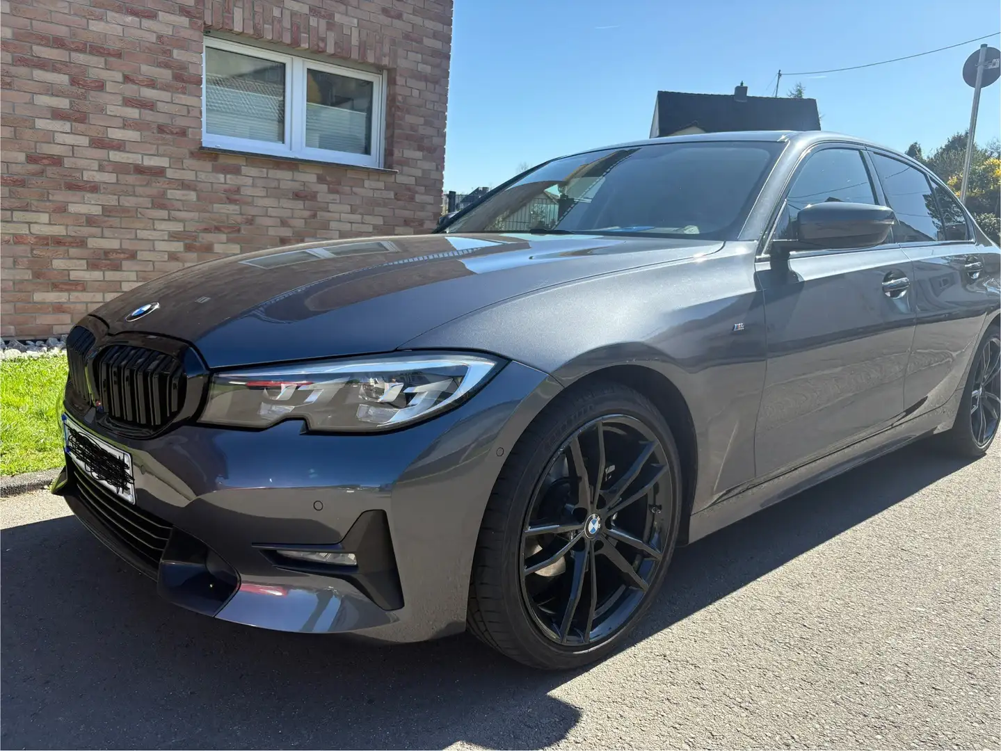 BMW 318 318 d Sport Line Grau - 1