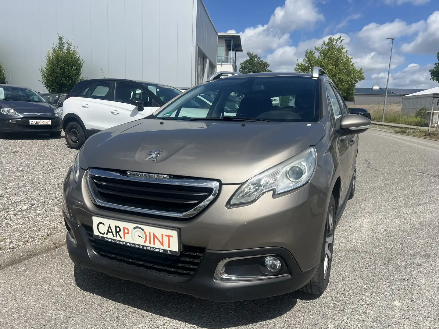 Peugeot 2008 *1.6HDi FAP 92*Navi*Klima*ALU*EU5*Sitzh.*TÜV* Gris - 2