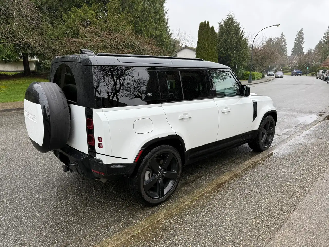 Land Rover Defender снимка Land Rover Defender
