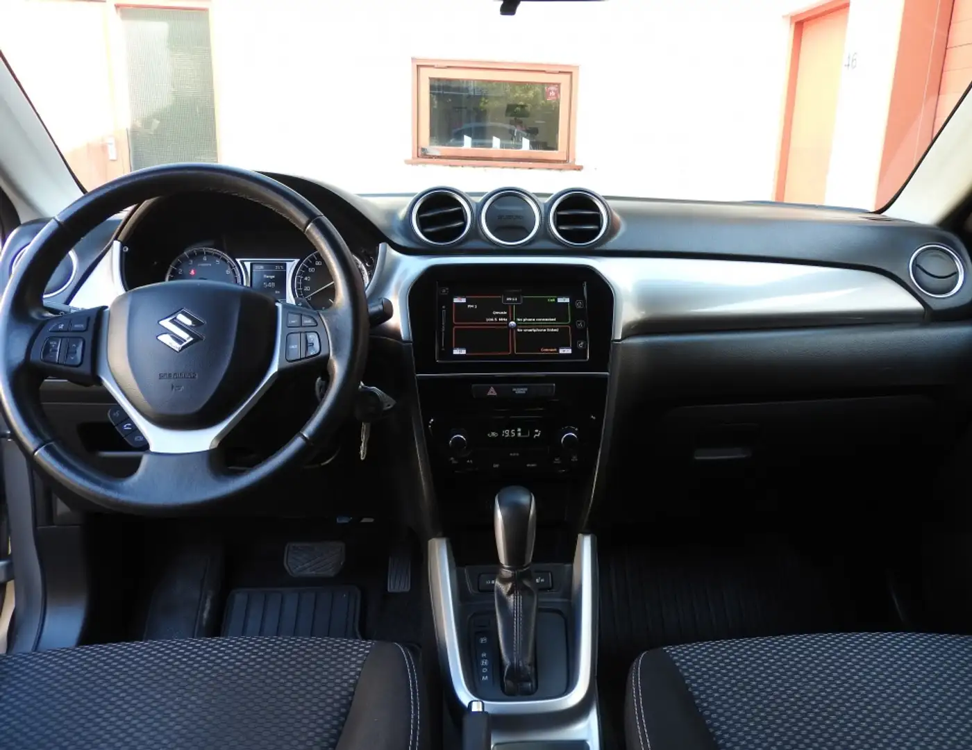 Suzuki Vitara 1.6 Rhino, Automaat, lichtmet velgen, stoelverw, C Gris - 2