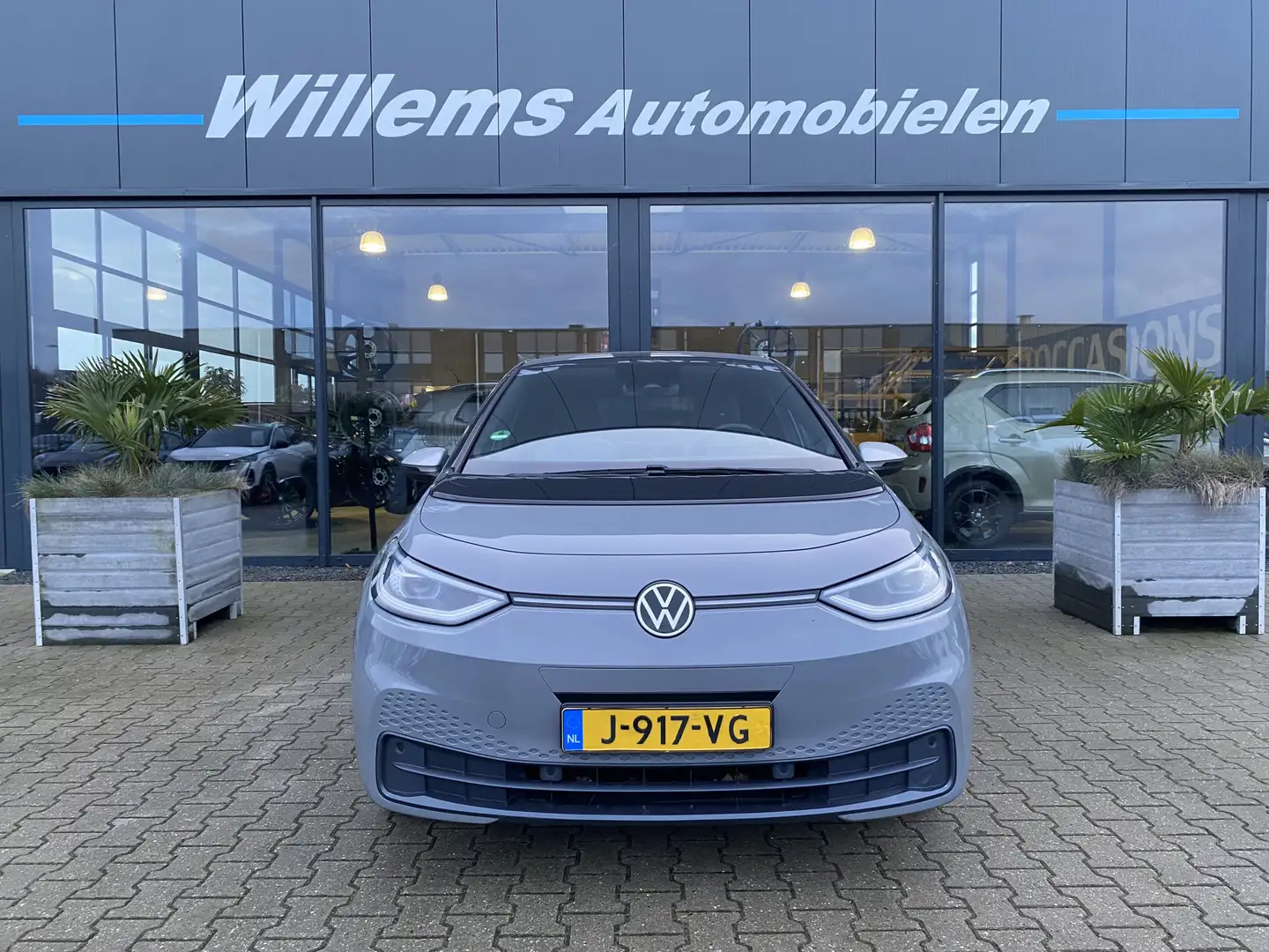 Volkswagen ID.3 First Plus 58 kWh SOH goed Stoelverwarming, Adapti Gris - 2