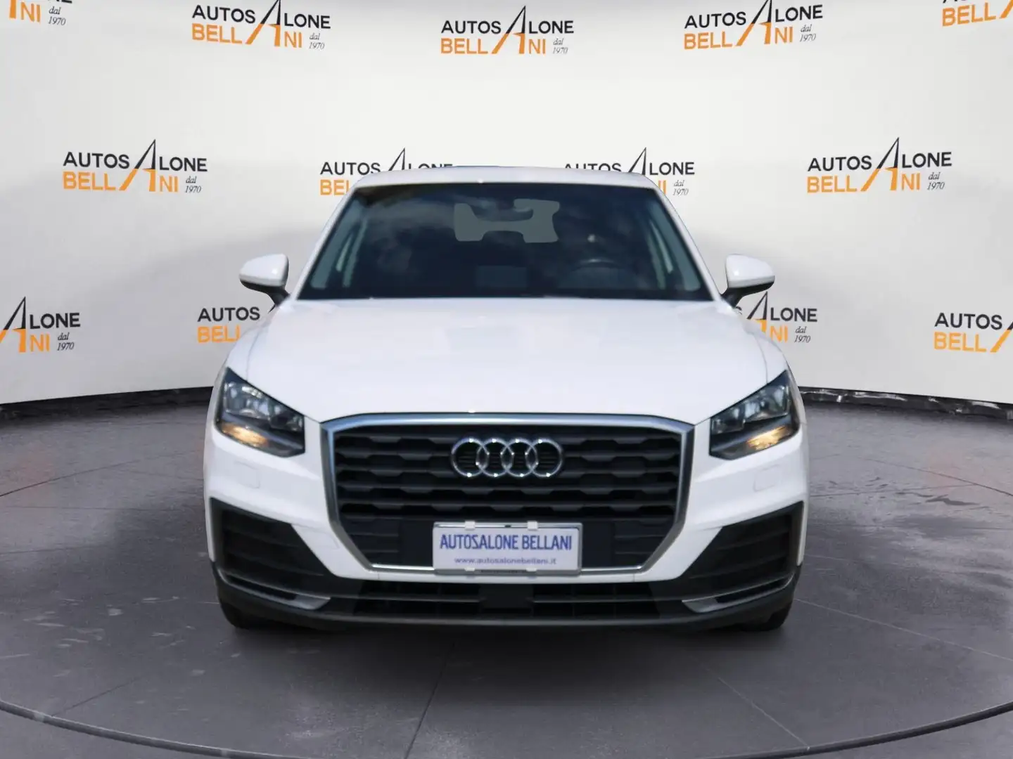Audi Q2 30 TDI Business Weiß - 2