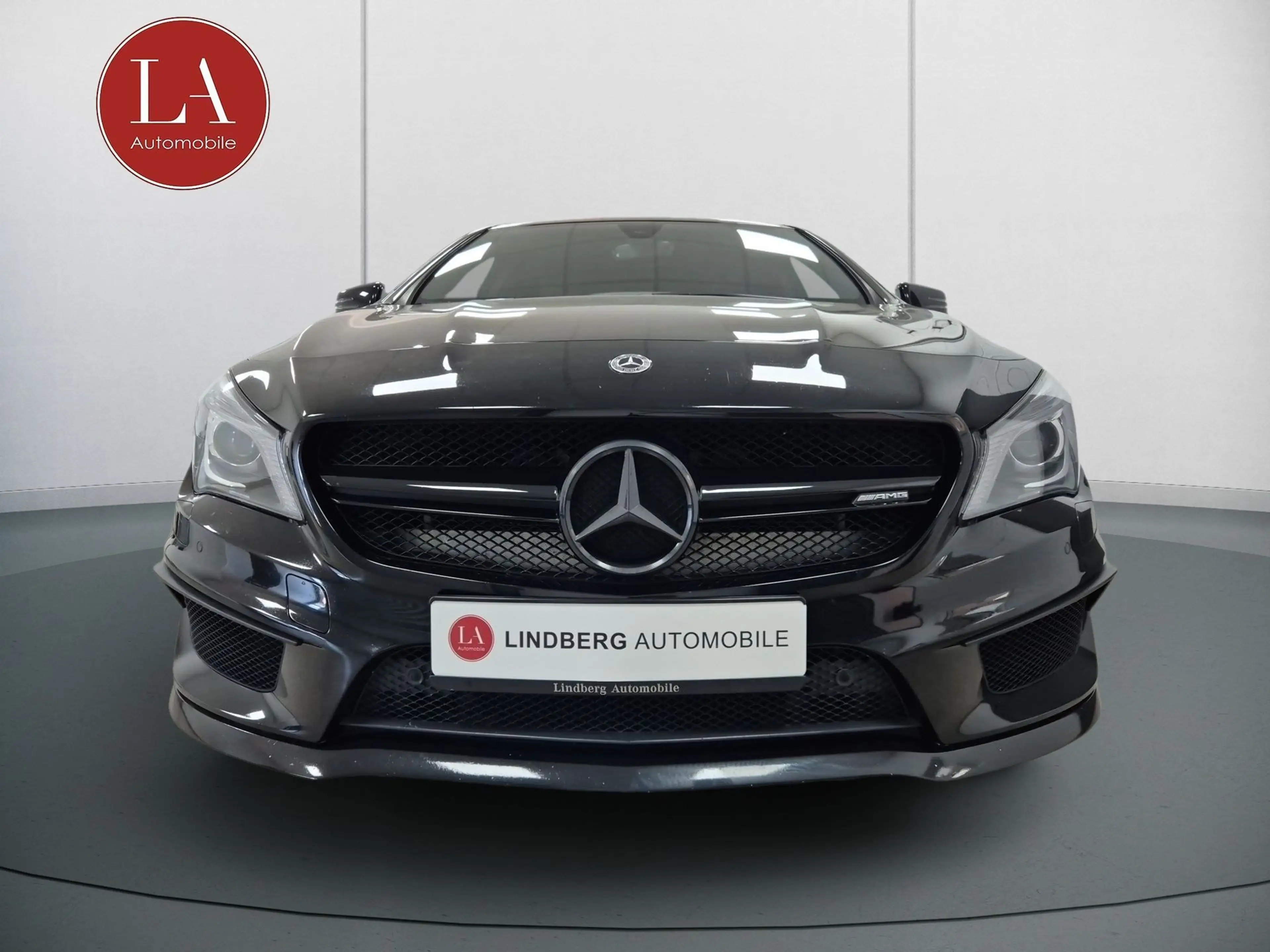 Mercedes-Benz CLA 45 AMG 4Matic — photo 2
