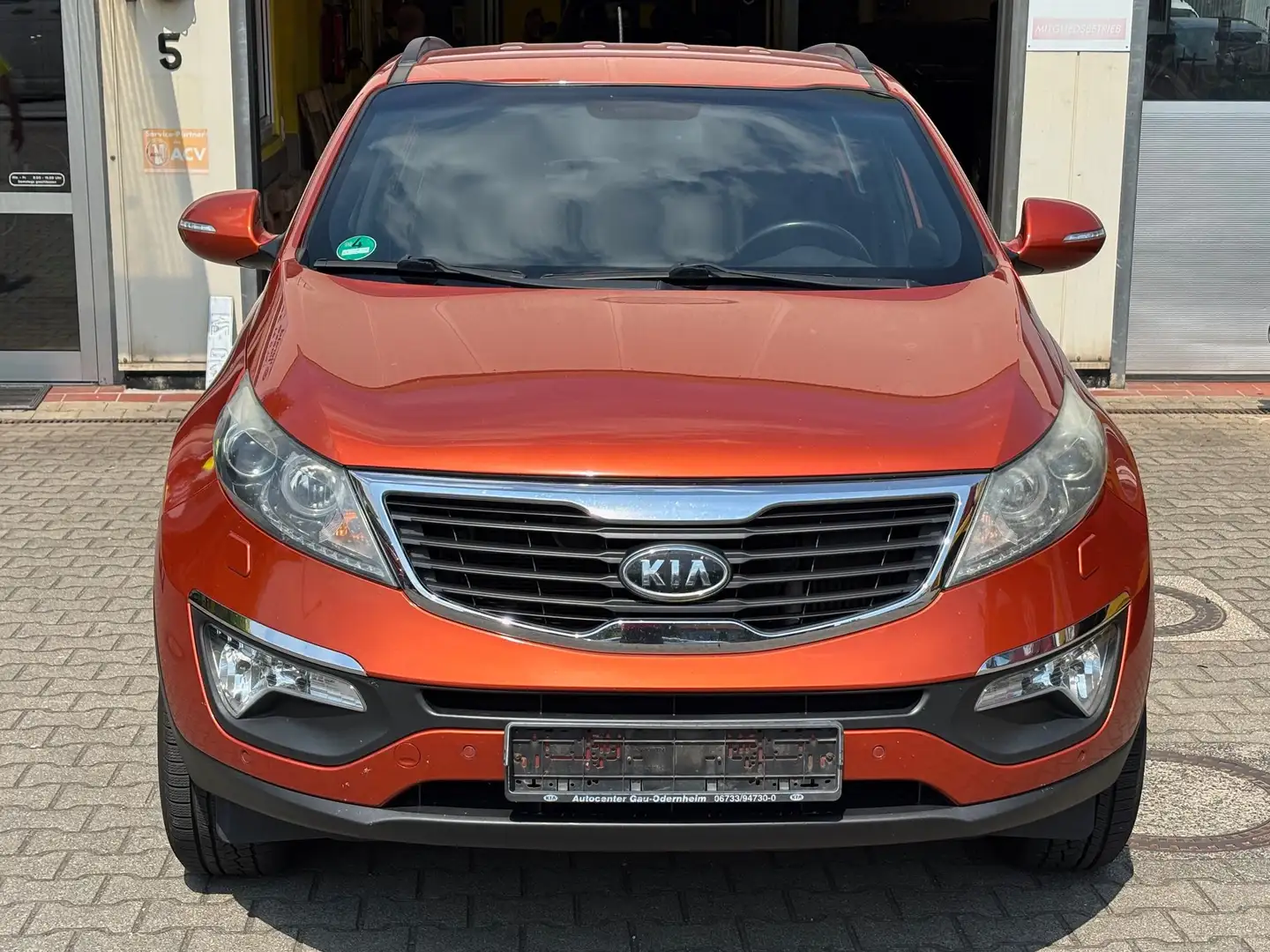 Kia Sportage 2.0 CRDi 184 4WD Automatik Fifa World Cup Edition Bronce - 2